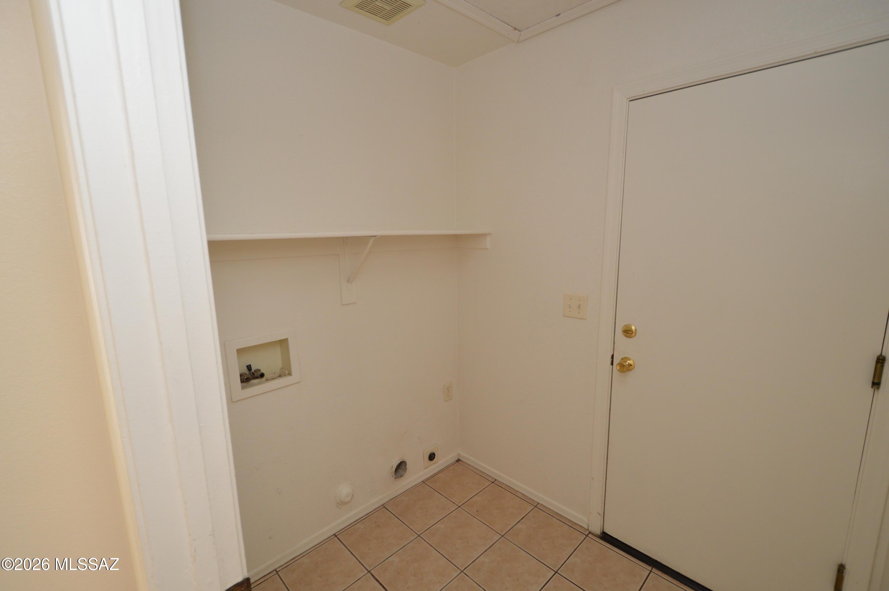 Casa Del Rio (1-74) - Residential Lease