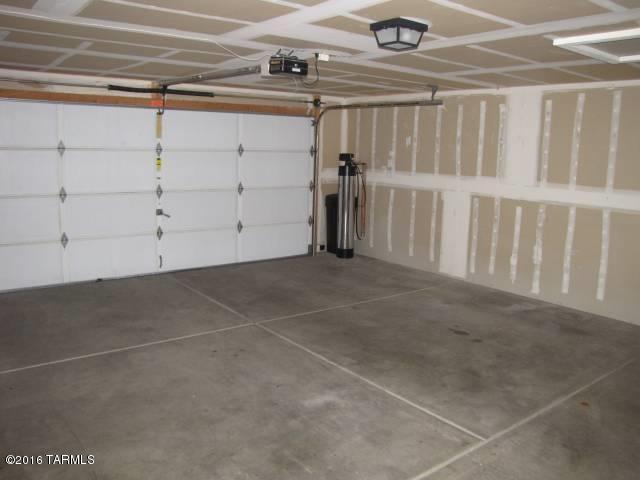 Elliott Homes At Rita Ranch (1-521) - Residential Lease