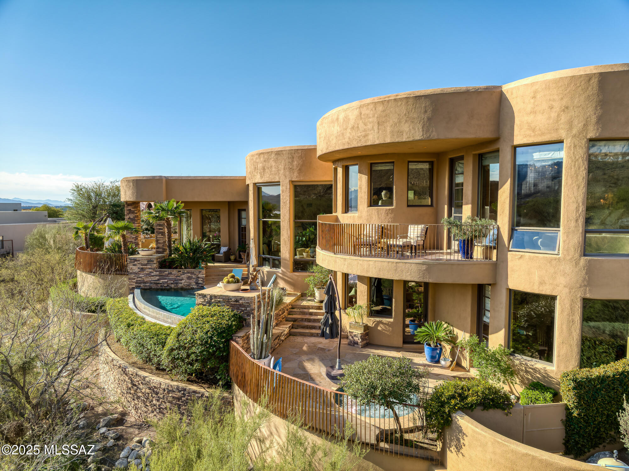 6350 N Whaleback Place