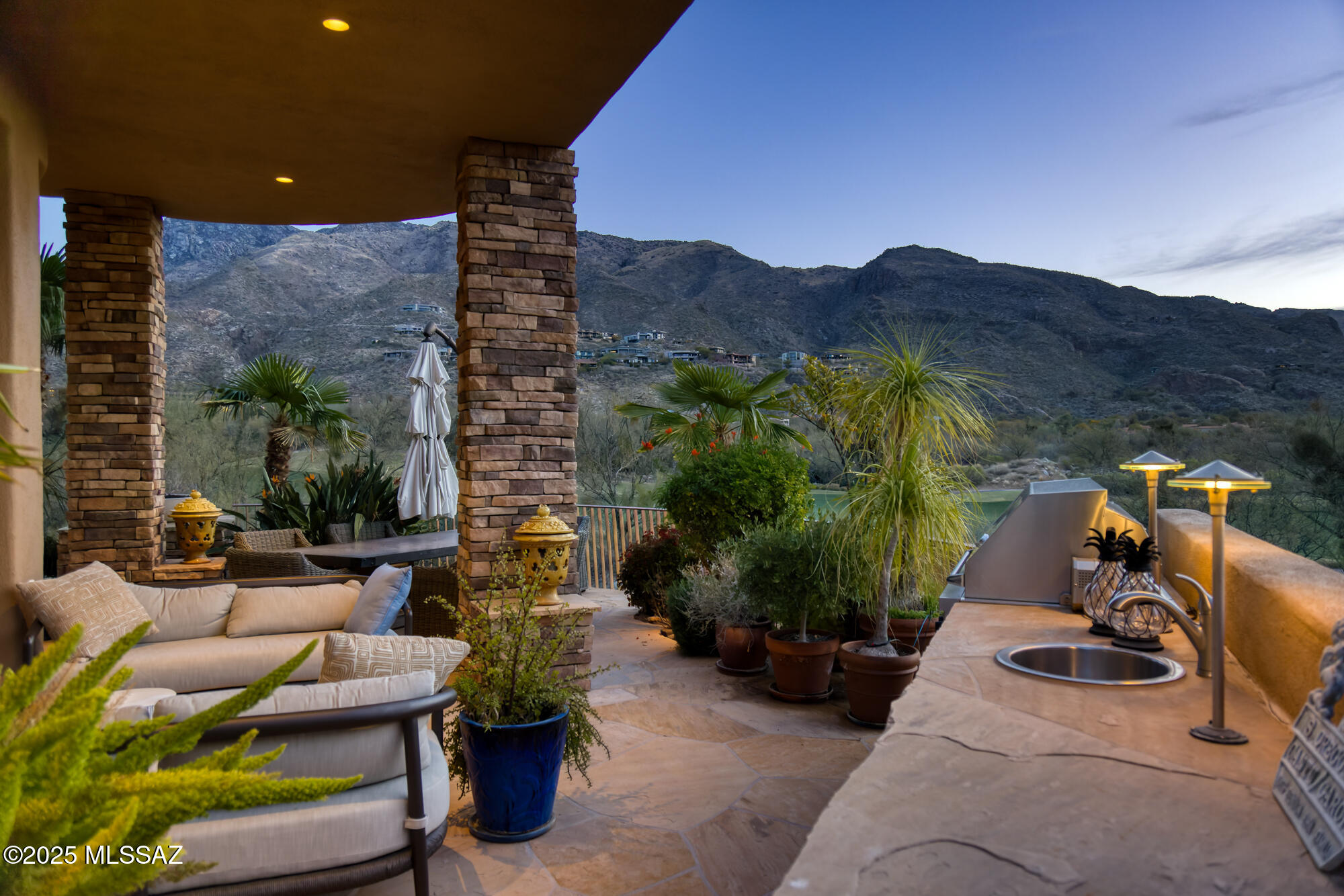 Whaleback Ridge Estates at Ventana Canyon (1-30) - Residential