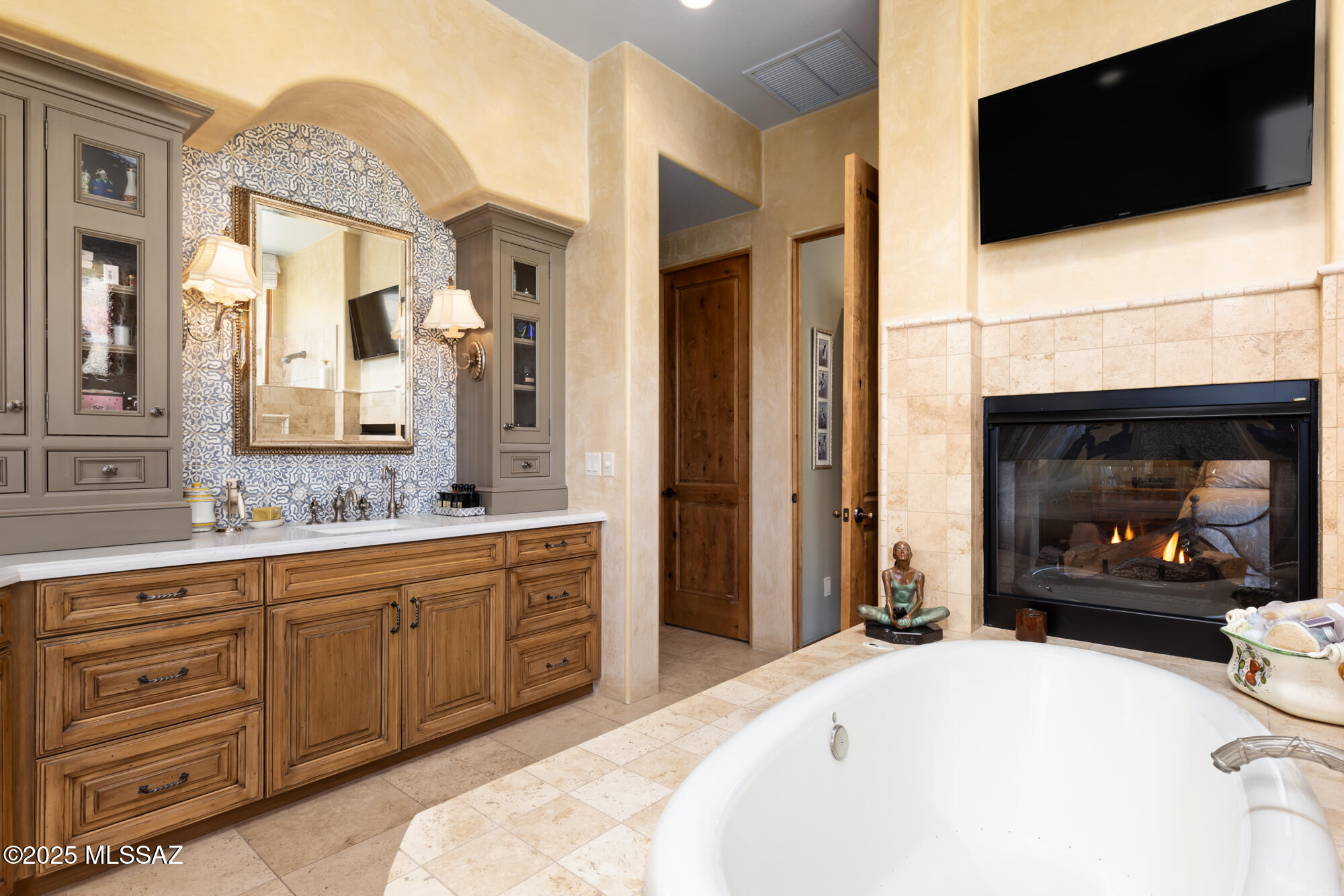 Whaleback Ridge Estates at Ventana Canyon (1-30) - Residential