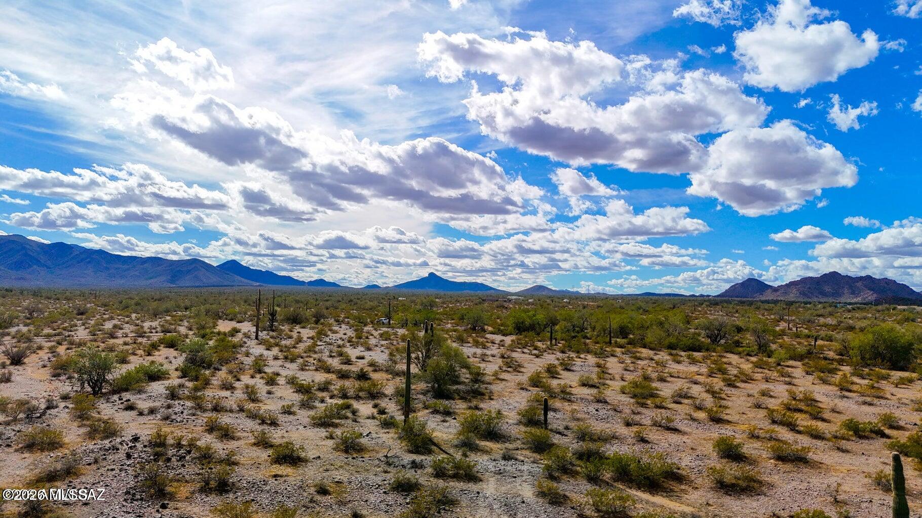 0 E Almendra Rd Lot B (1.67 acres)