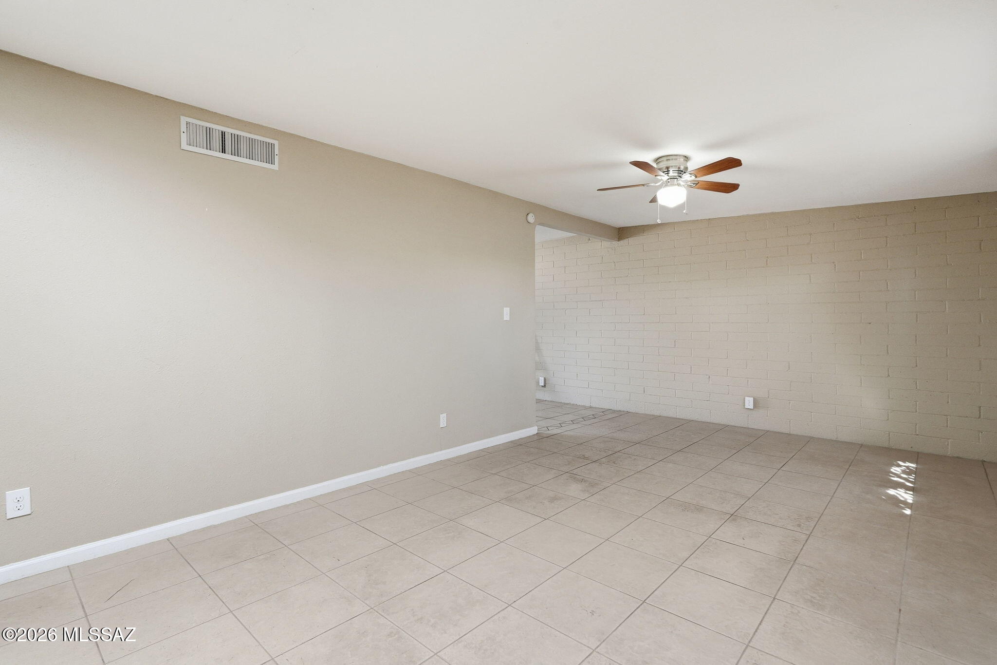 4037 S Queen Palm Drive