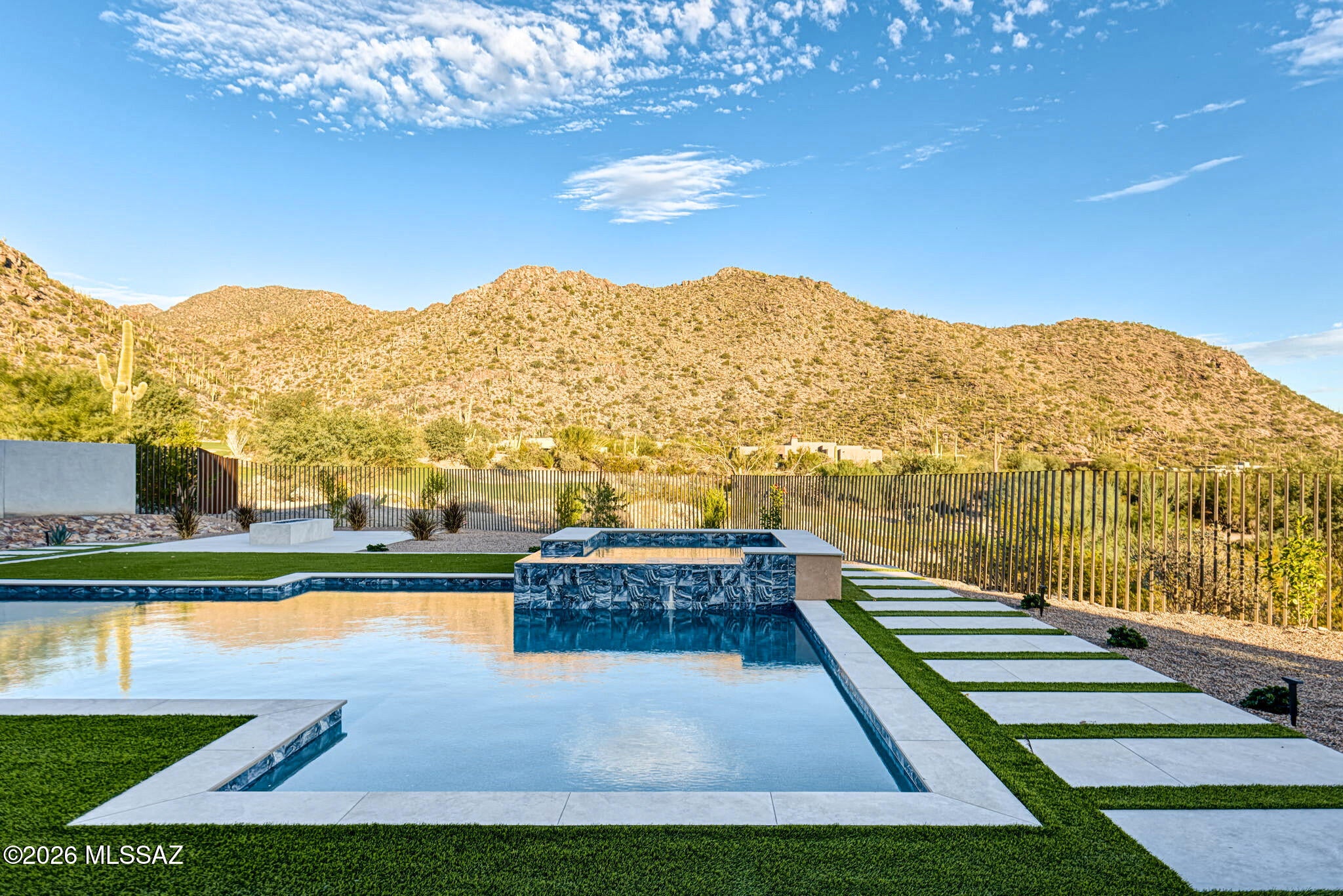 5835 W Sunset Gallery Place