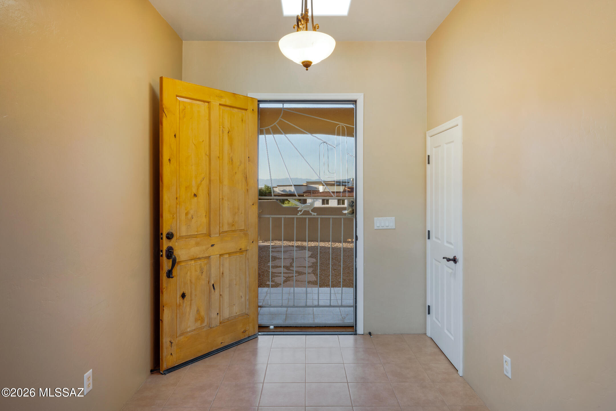 251 N Del Sur Drive