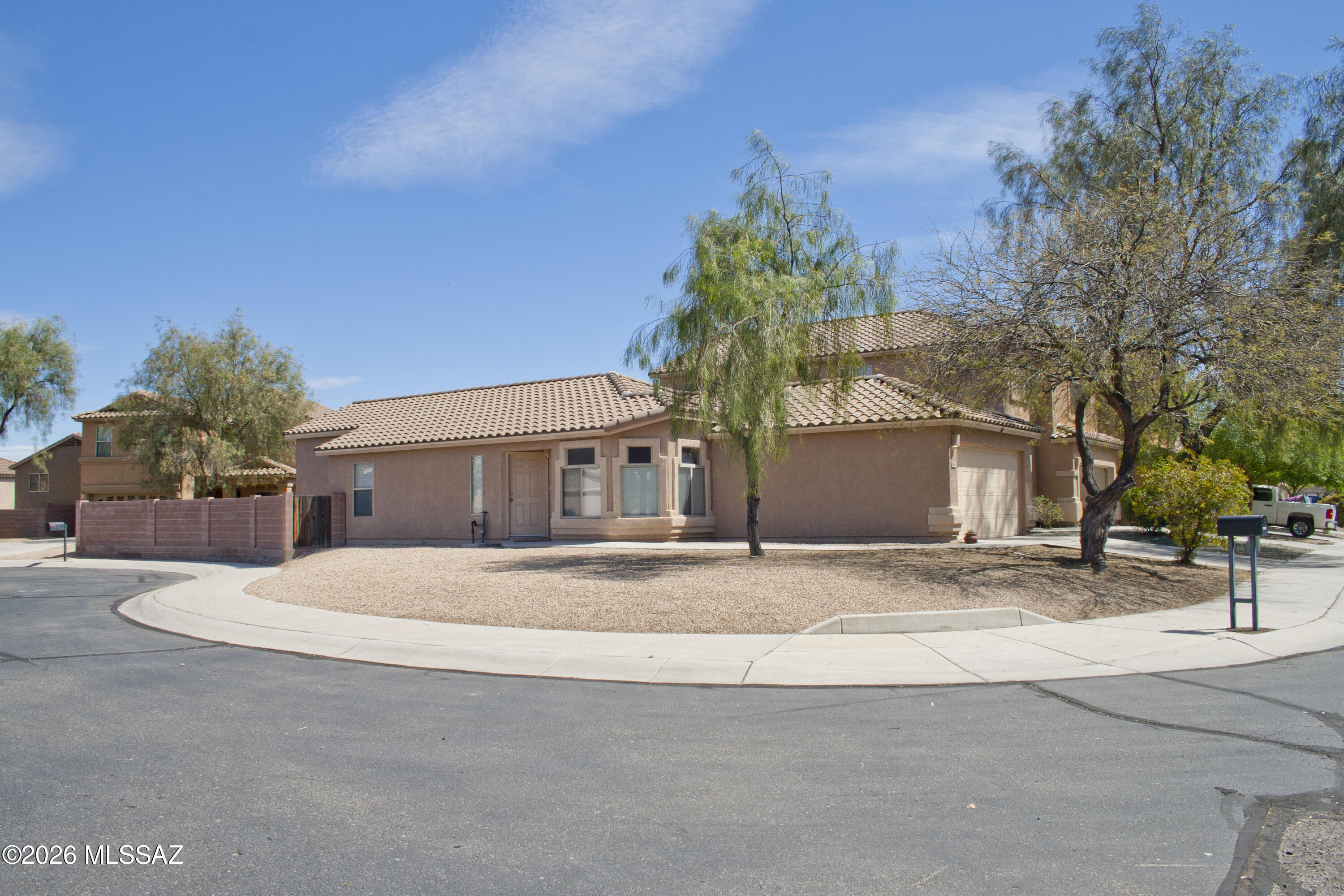 Twin Peaks Highland (1-119) - Residential Lease