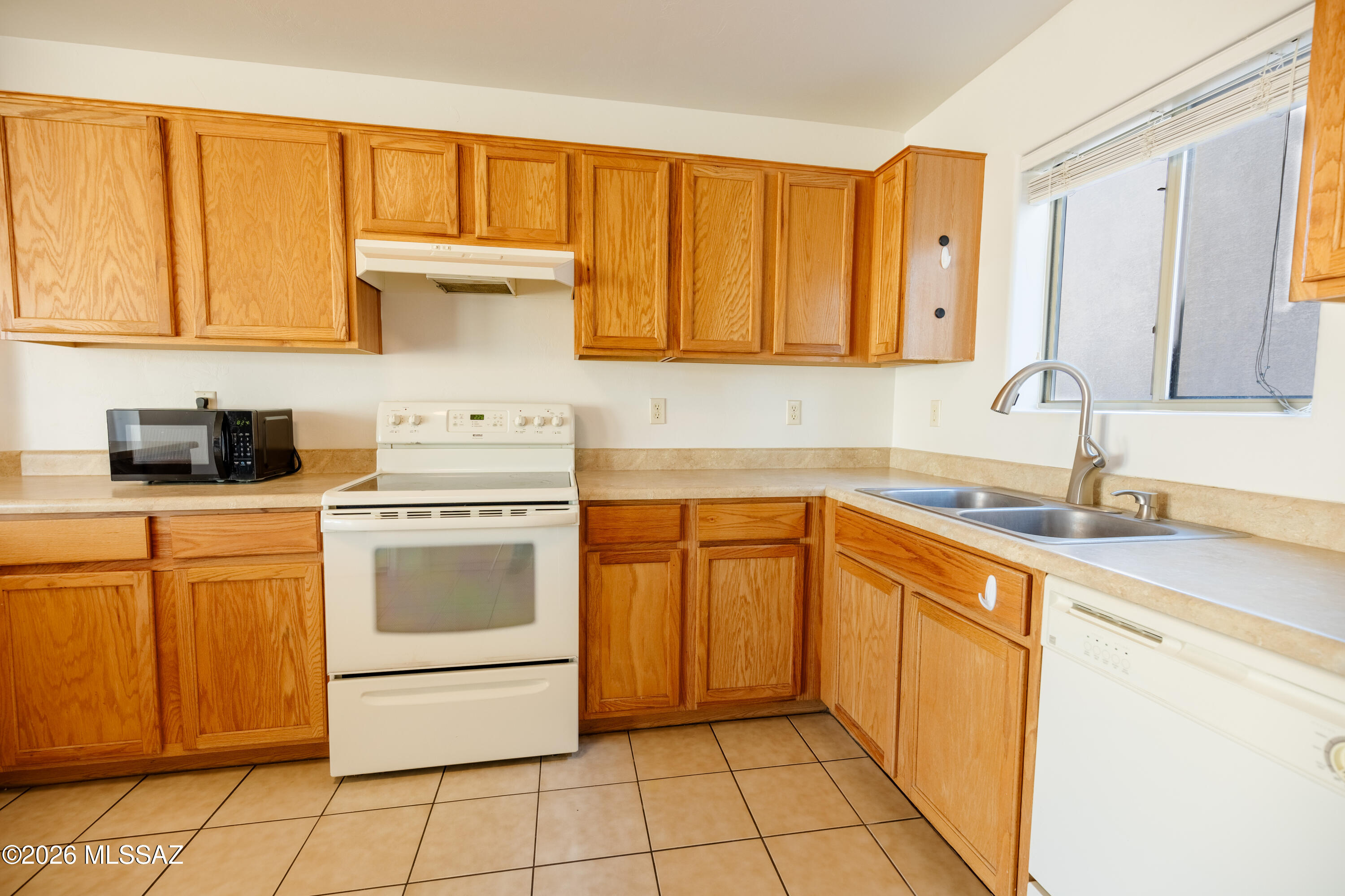 Twin Peaks Highland (1-119) - Residential Lease