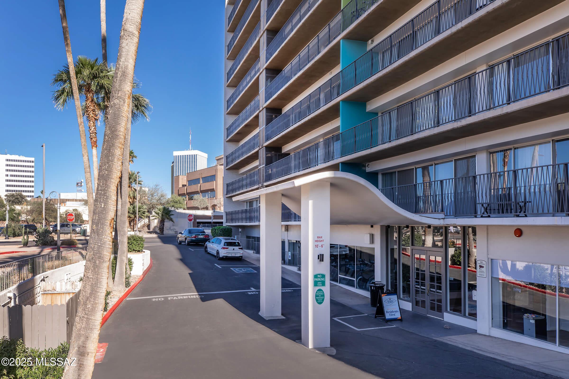 425 W Paseo Redondo 5K