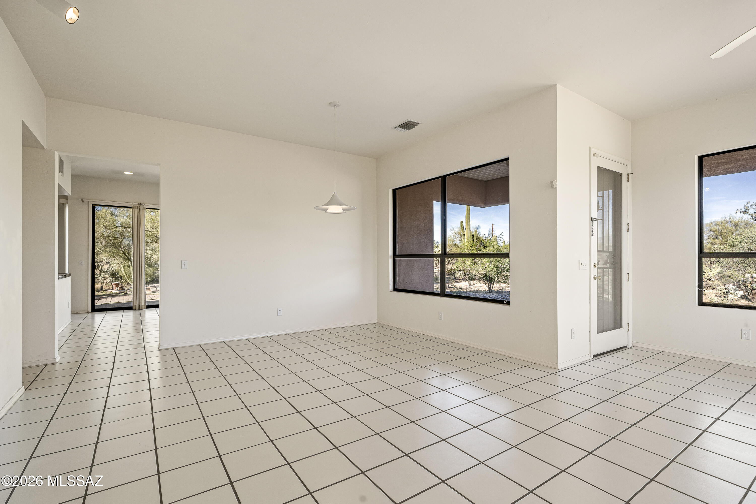 4350 W Flying Diamond Drive