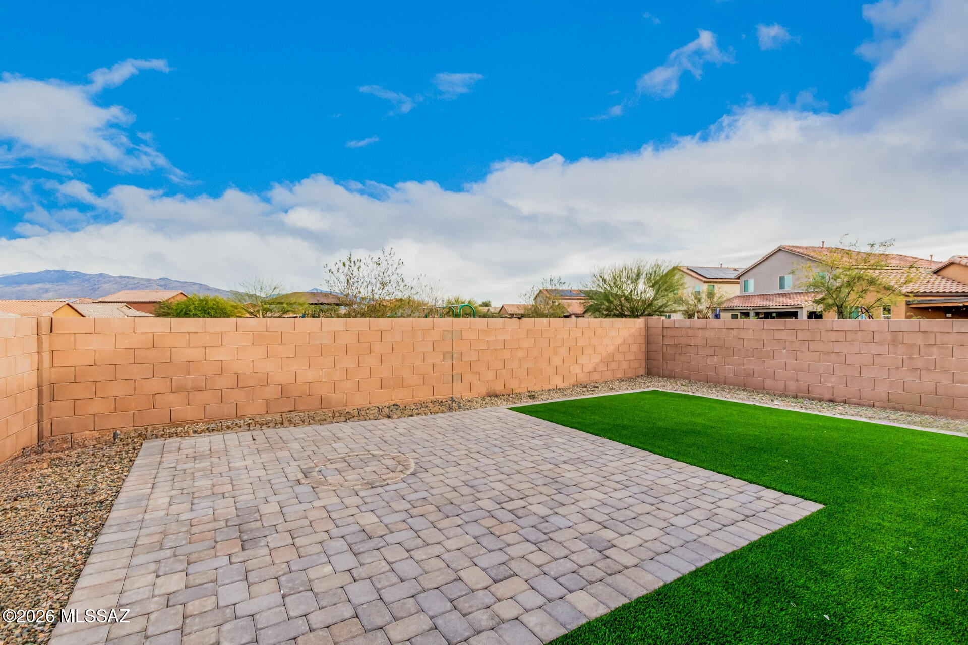 Bella Tierra - Residential