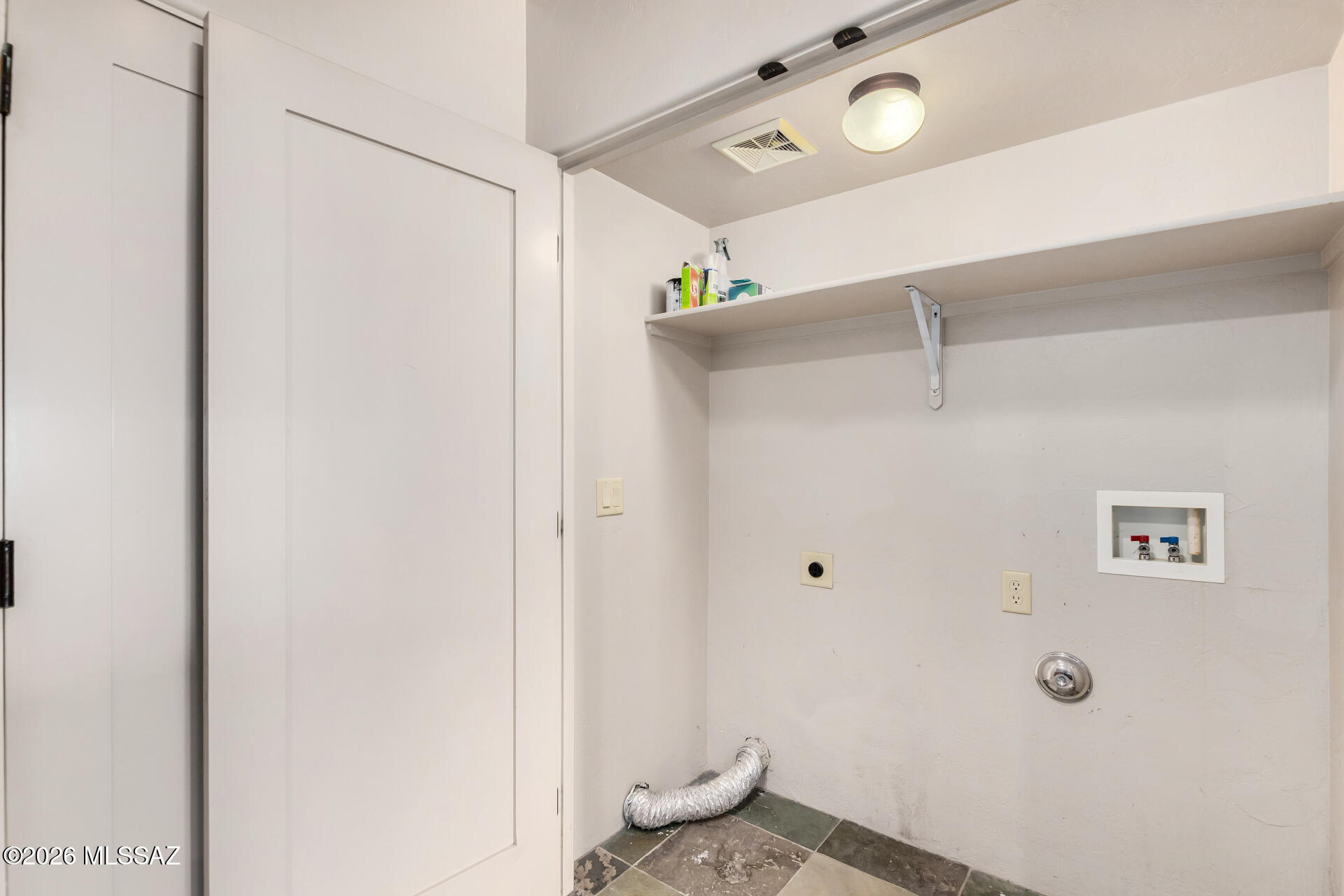 Olsen Condominiums Units 1-18 - Residential Lease