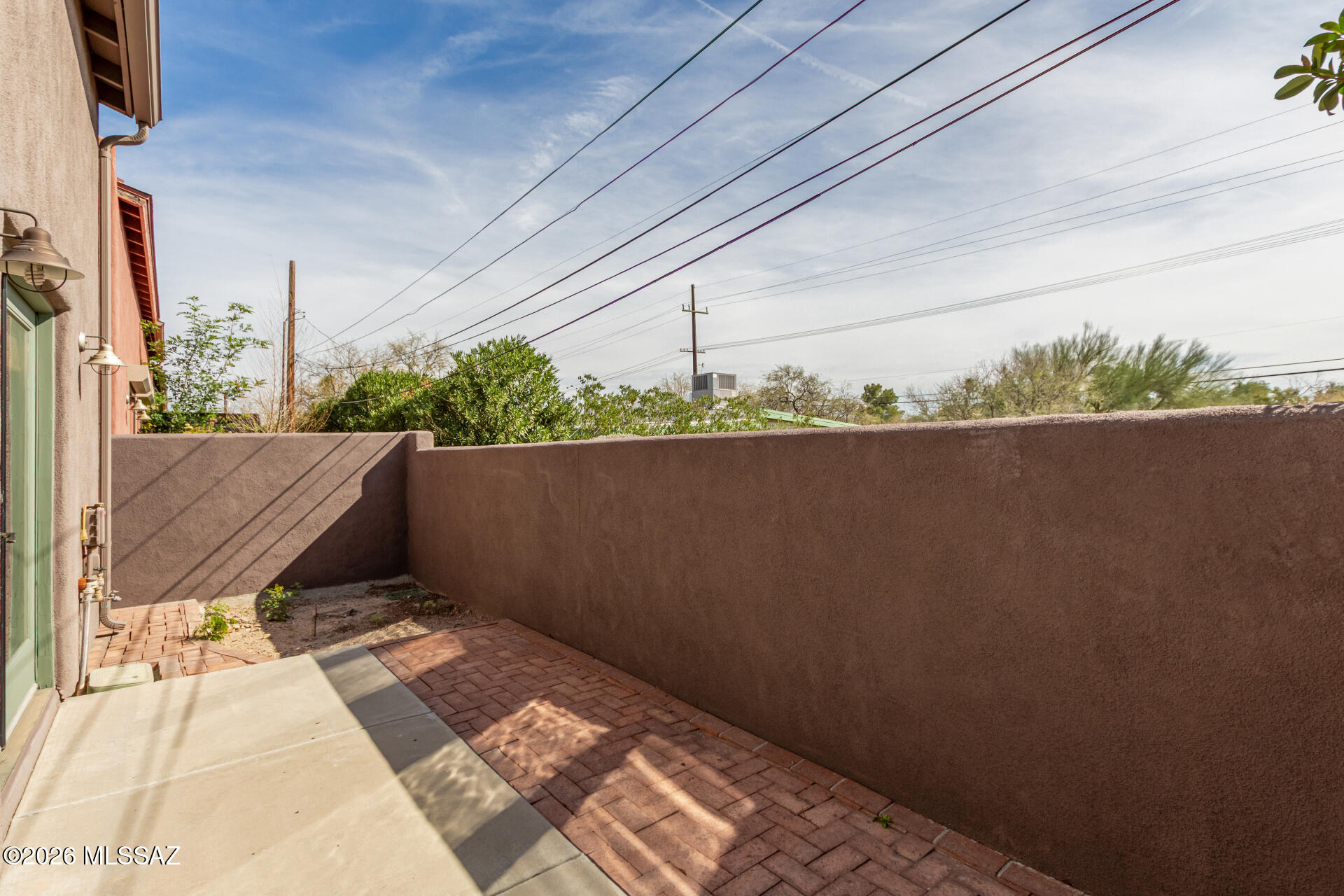 Olsen Condominiums Units 1-18 - Residential Lease