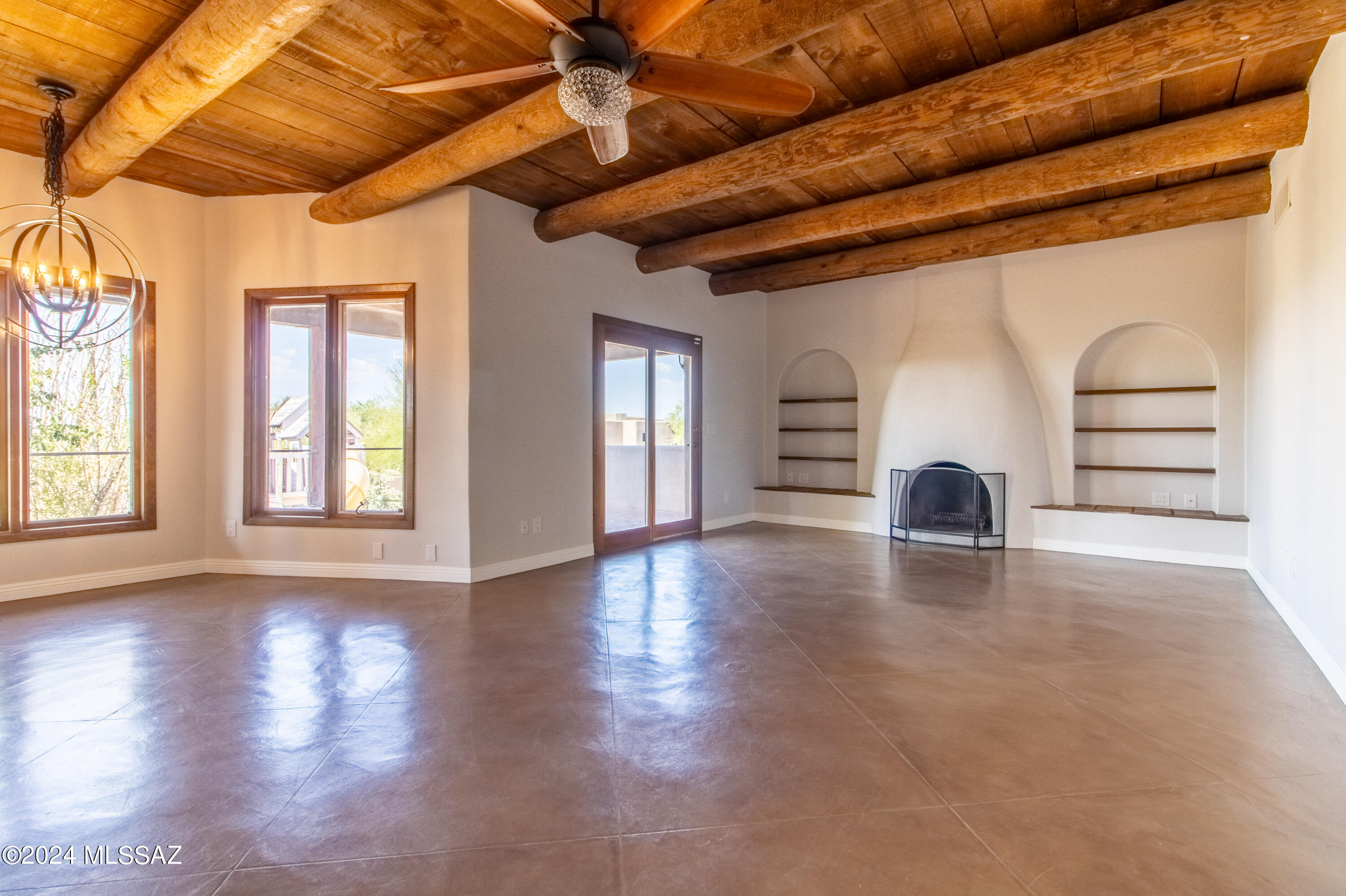 The Foothills (48-140) - Residential Lease