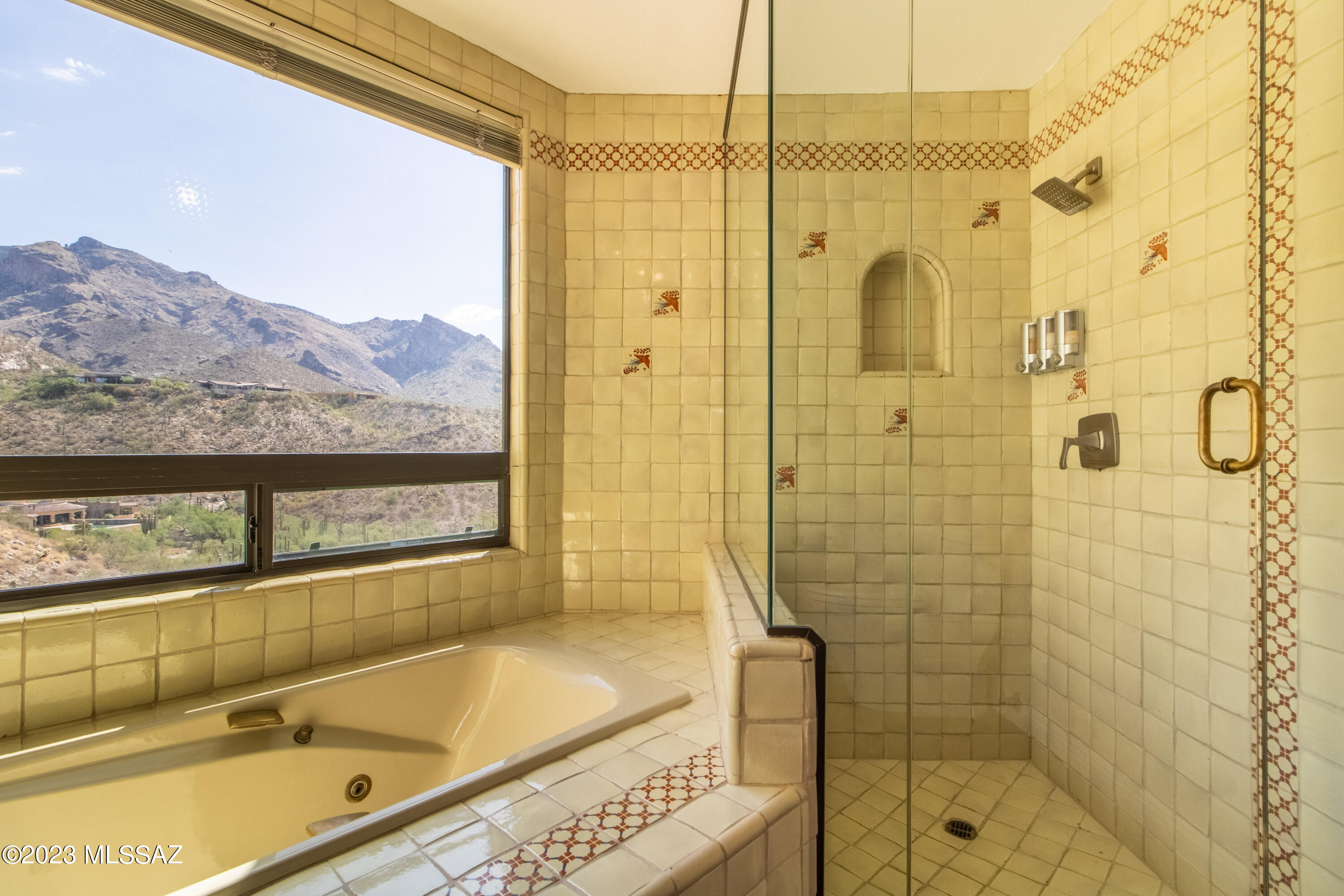 The Foothills (48-140) - Residential Lease