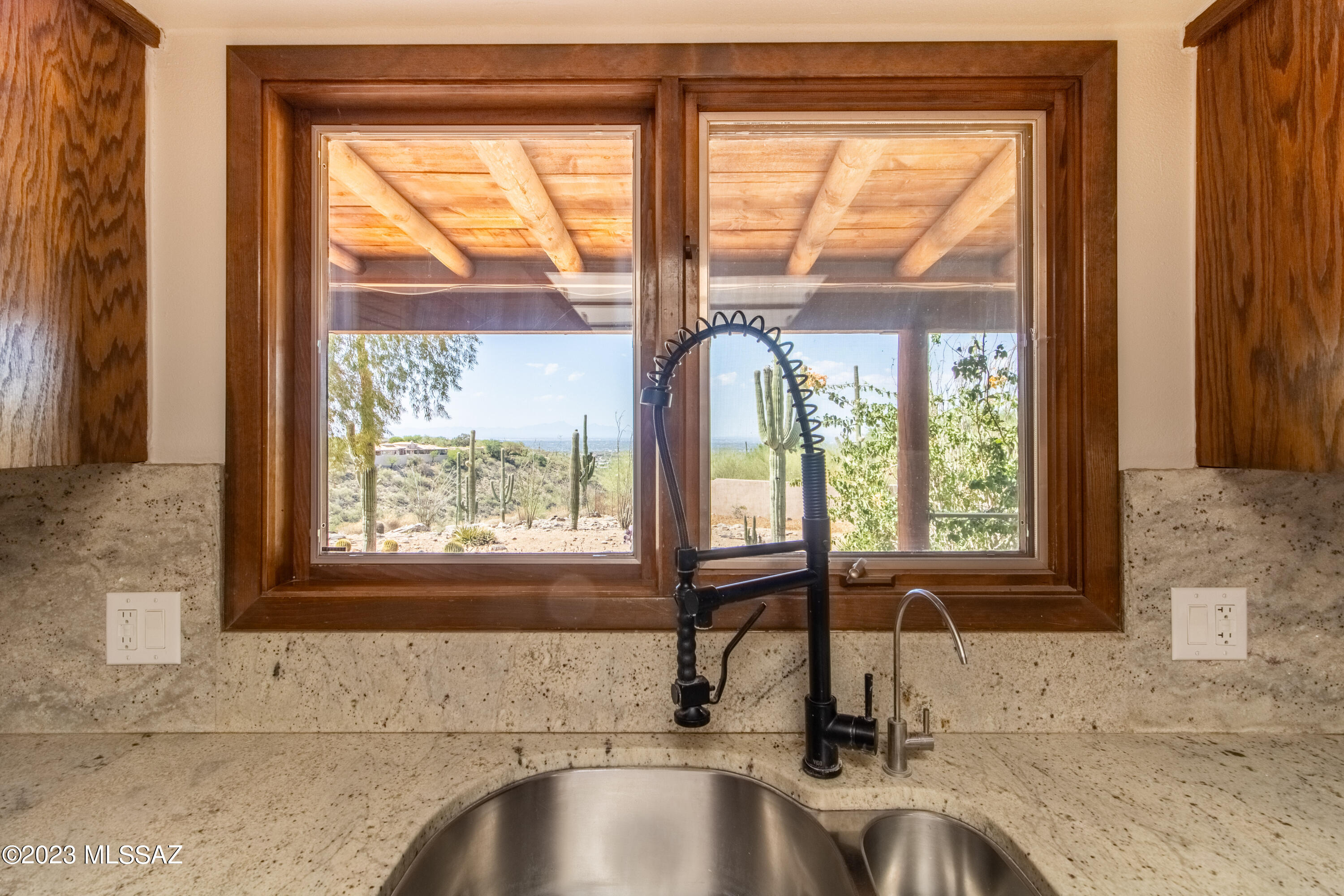 The Foothills (48-140) - Residential Lease