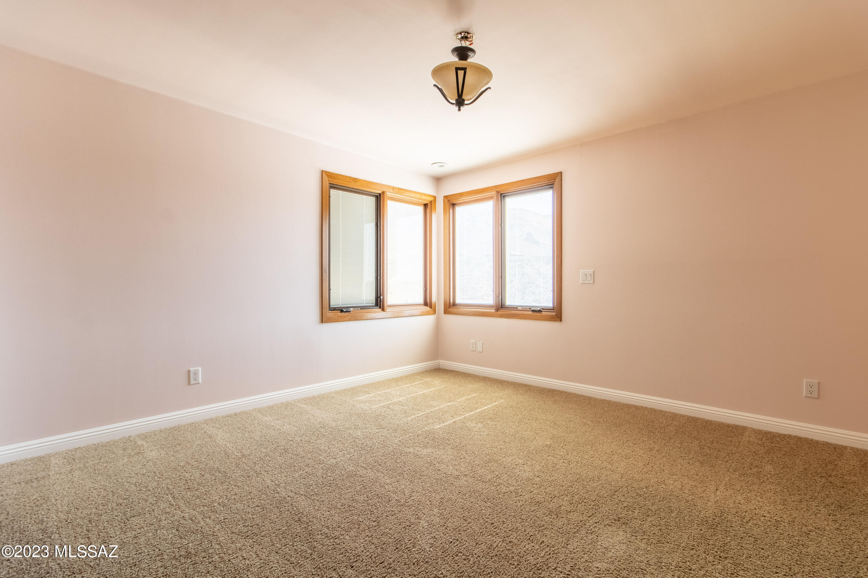 The Foothills (48-140) - Residential Lease