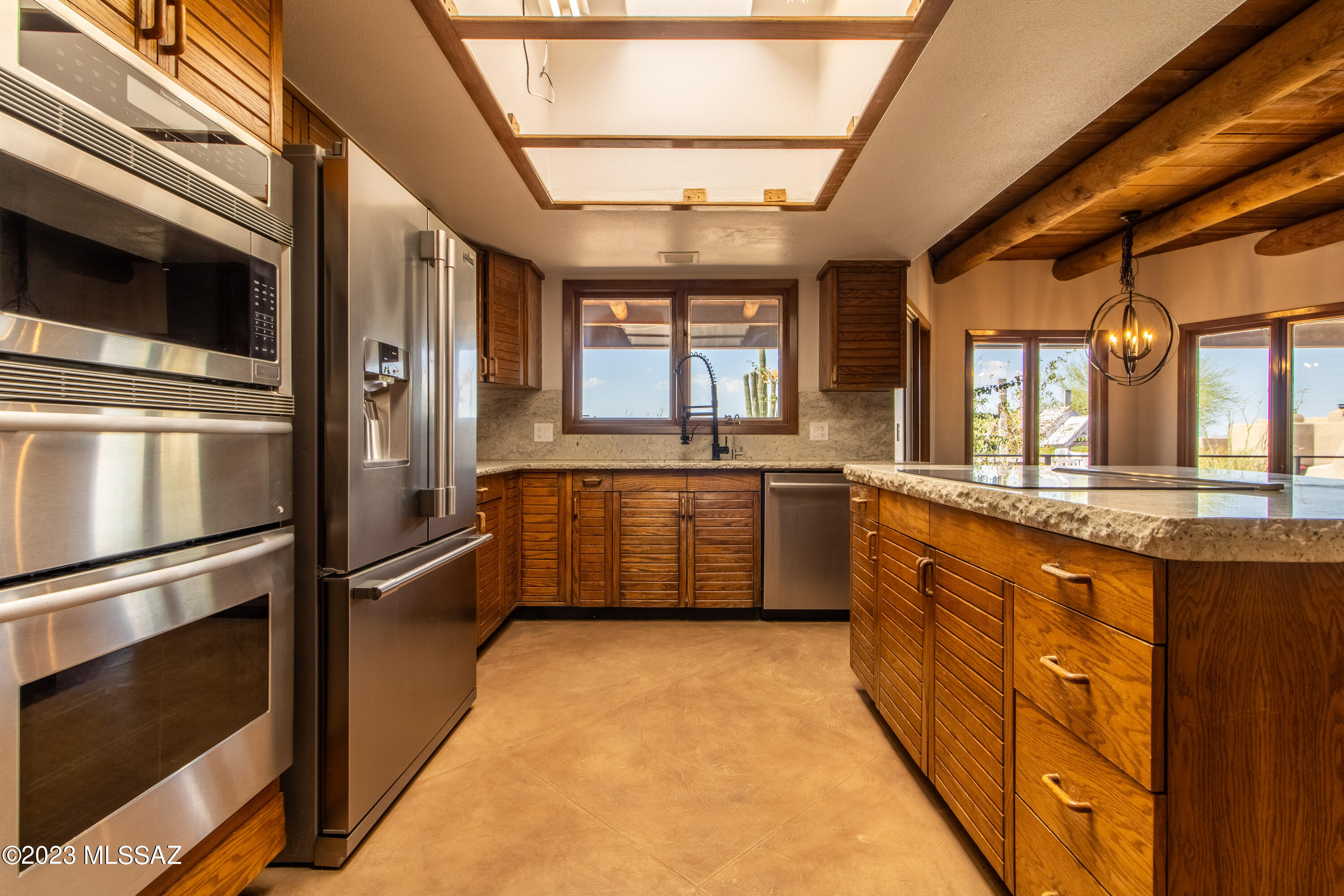 The Foothills (48-140) - Residential Lease