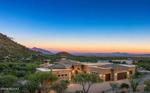 Photo of 13714 N Nesting Quail Place, Marana, AZ 85658 (MLS # 22615389)