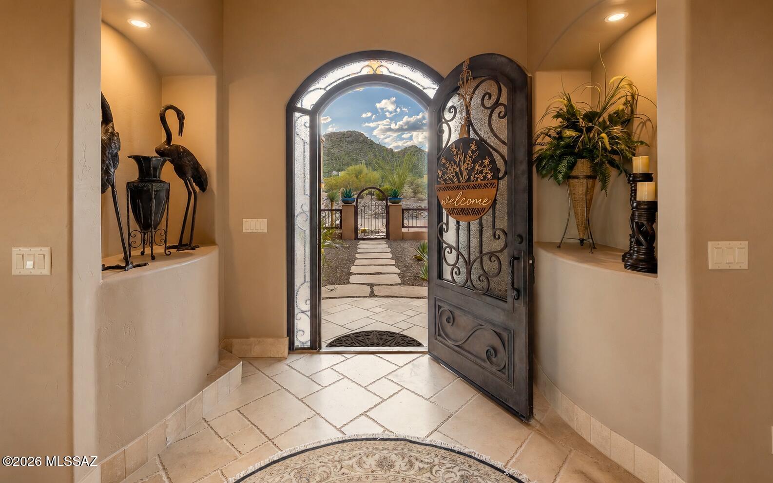 13714 N Nesting Quail Place