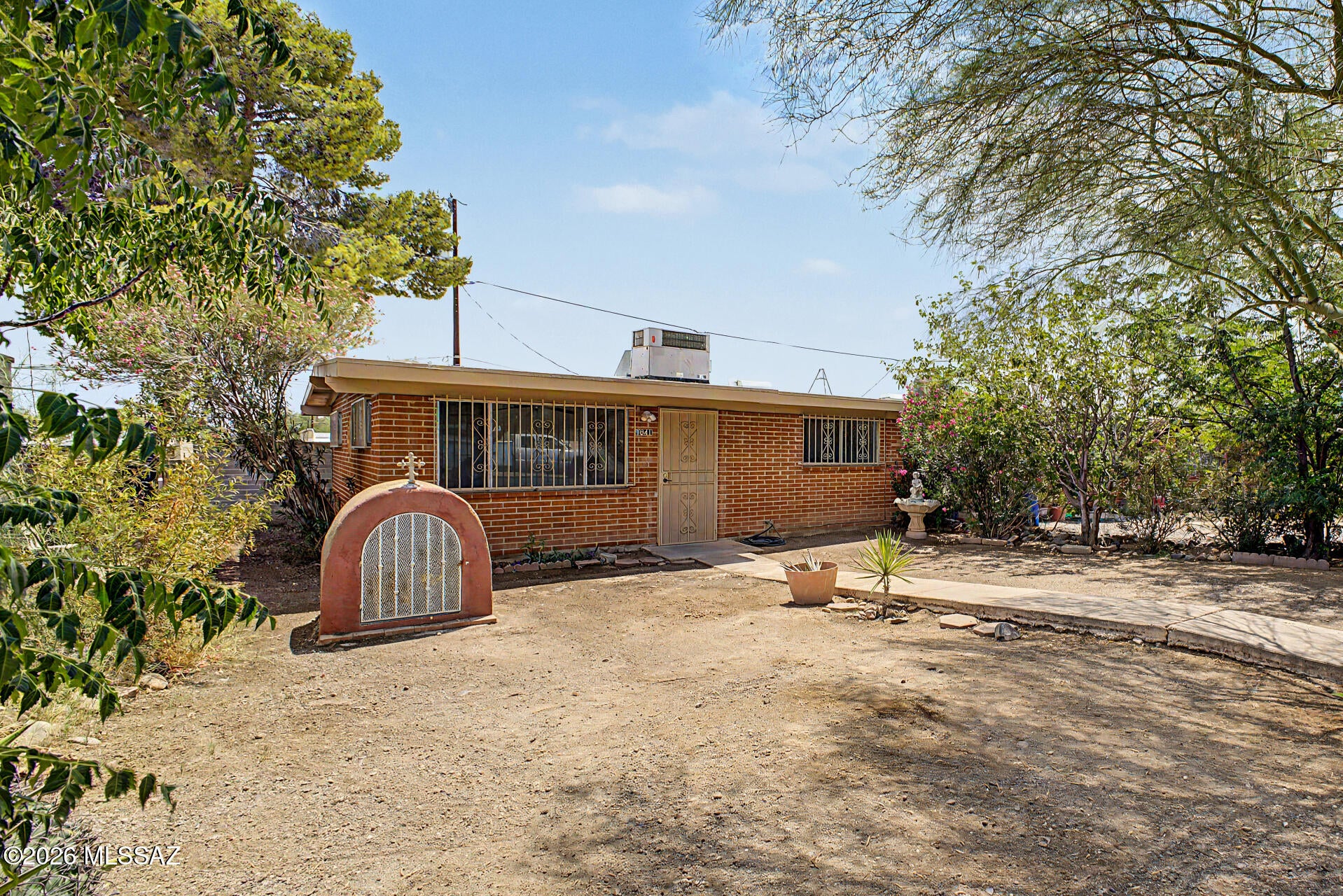 1841 W Caravelle Road