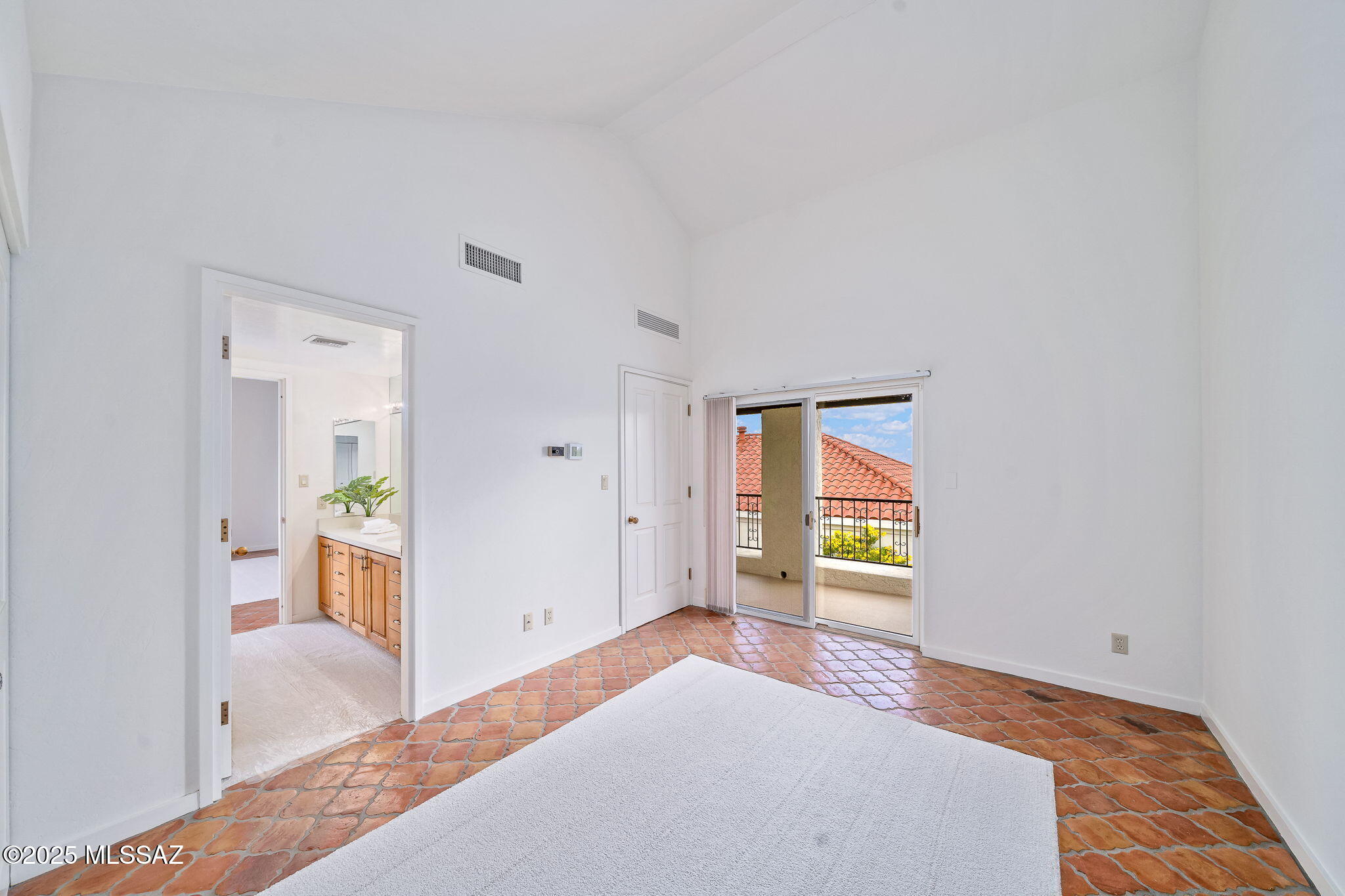 Nob Hill Estates(1-24) - Residential