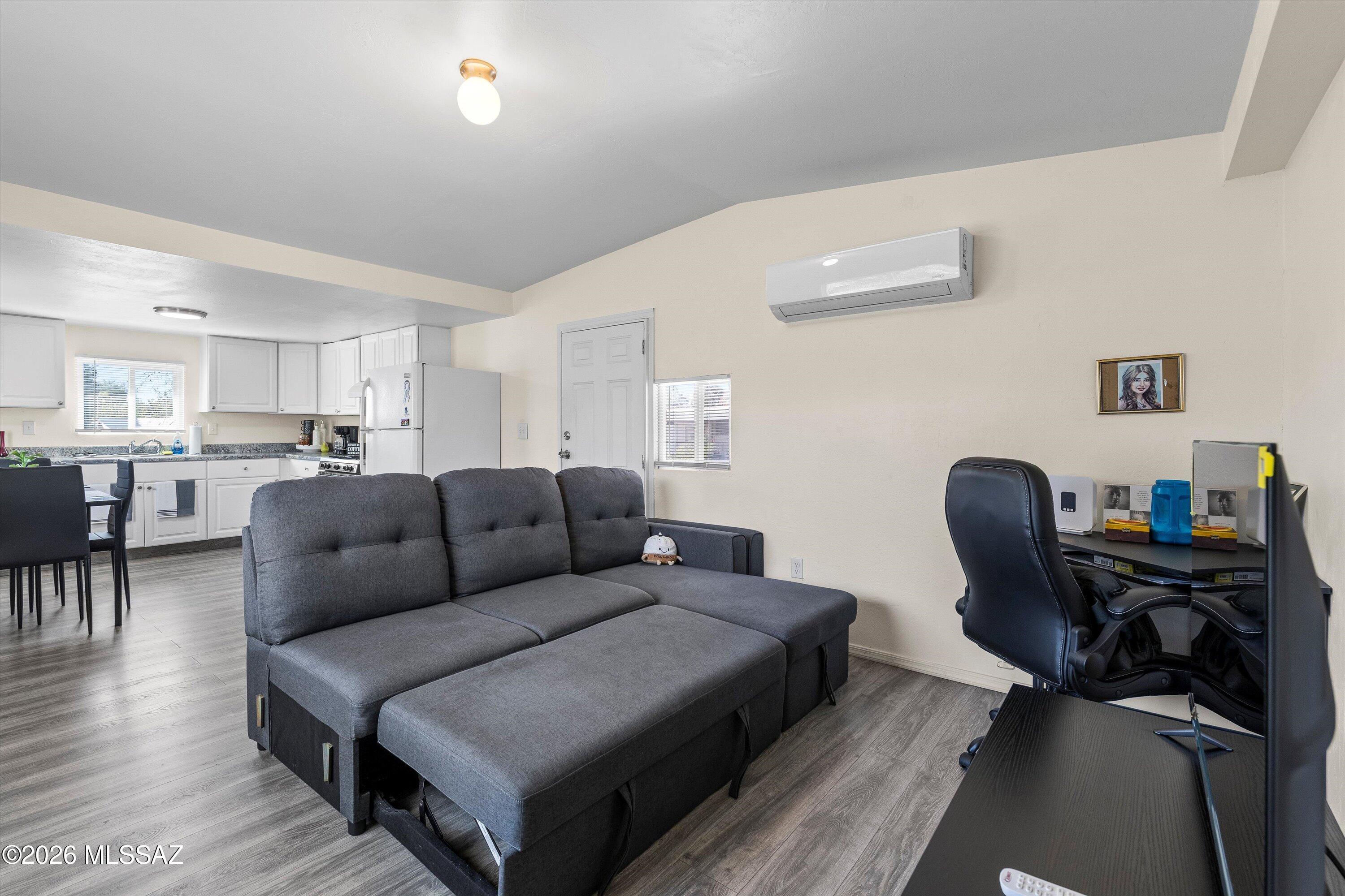 3000 N Romero Road C7