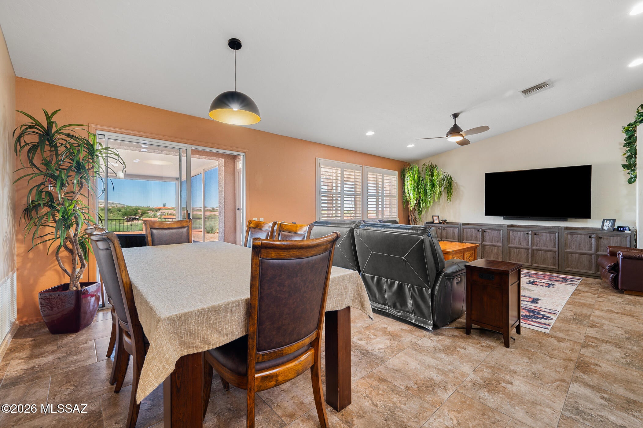 1704 W Vista Ridge Drive