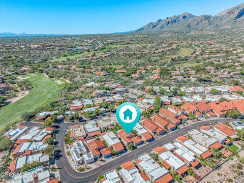 Photo of 5839 N Misty Ridge Drive, Tucson, AZ 85718 (MLS # 22624117)
