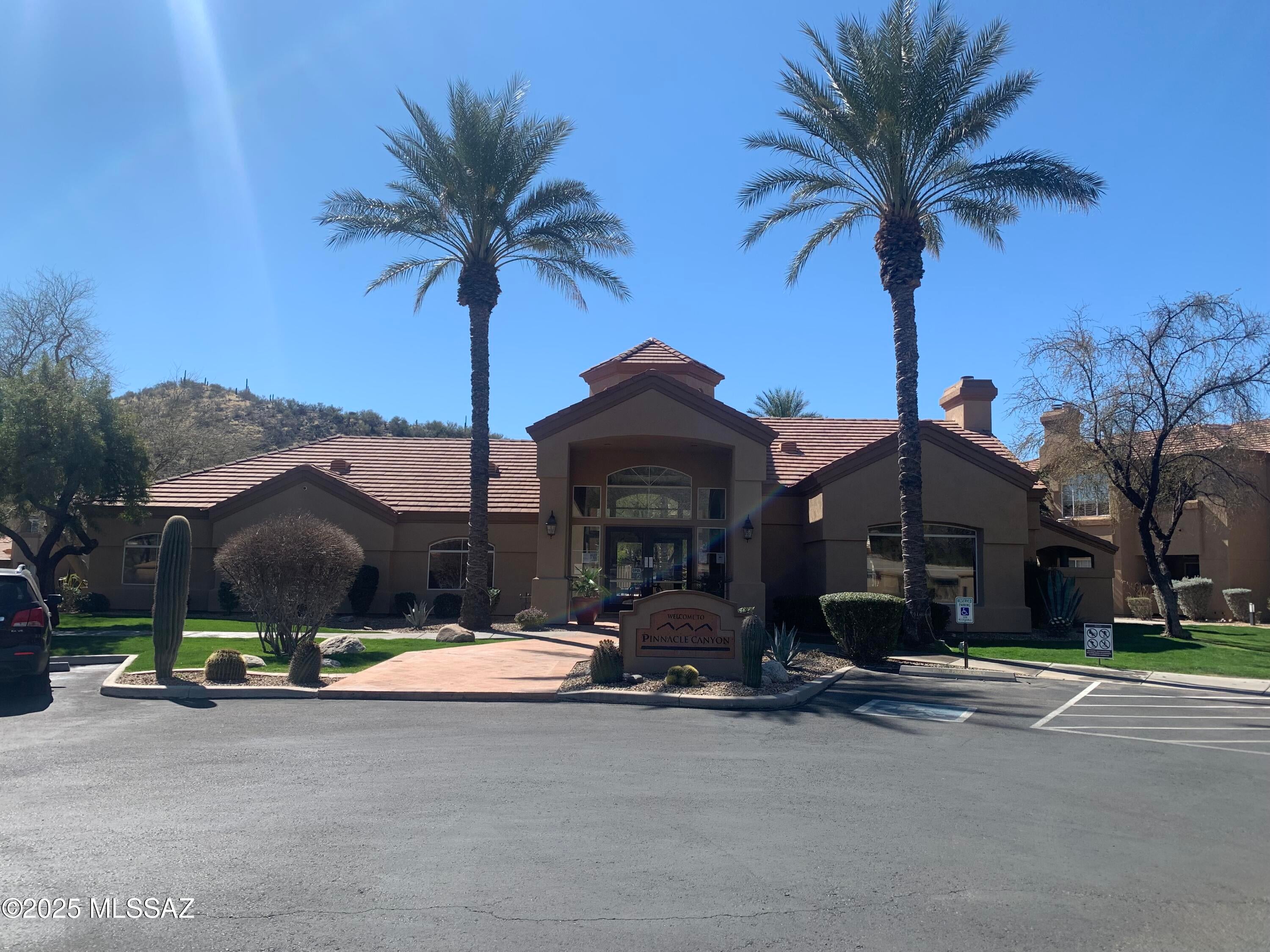 7050 E Sunrise Drive 1102