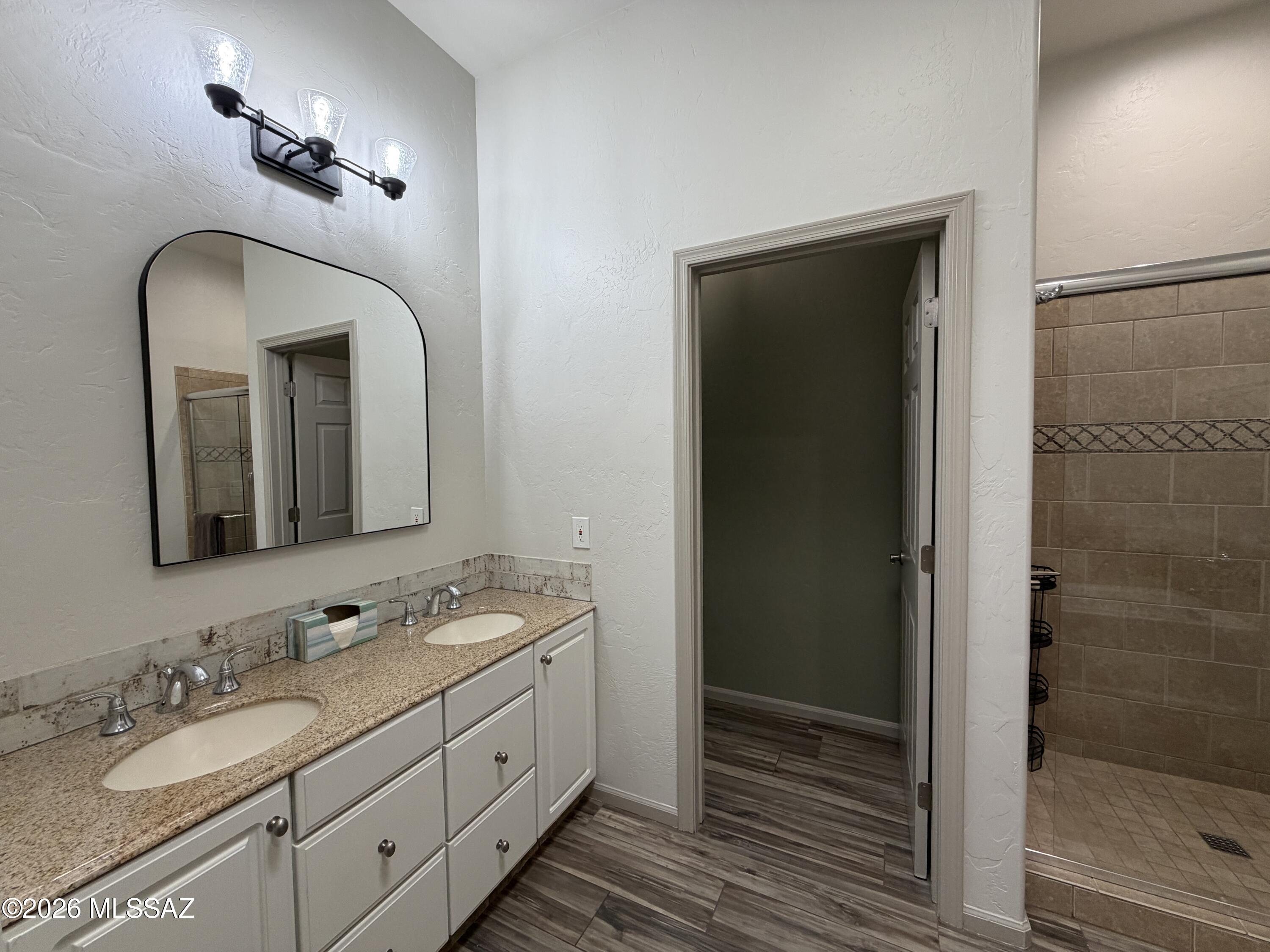 Carmel Pointe (1-104) - Residential Lease