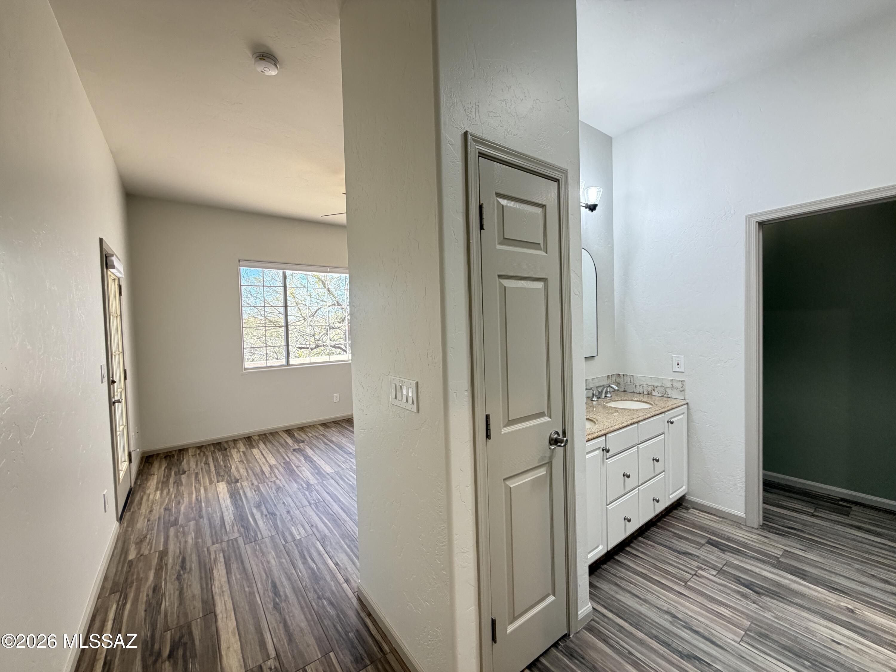 Carmel Pointe (1-104) - Residential Lease