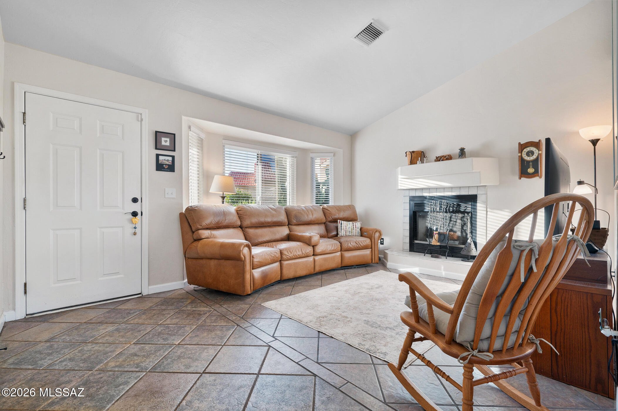 8846 N Willeta Drive