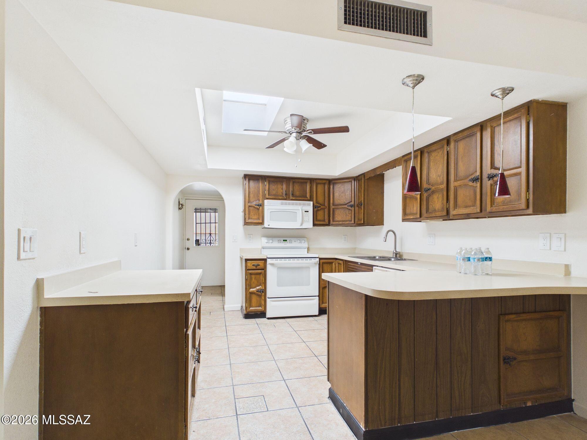 2426 N Shade Tree Circle