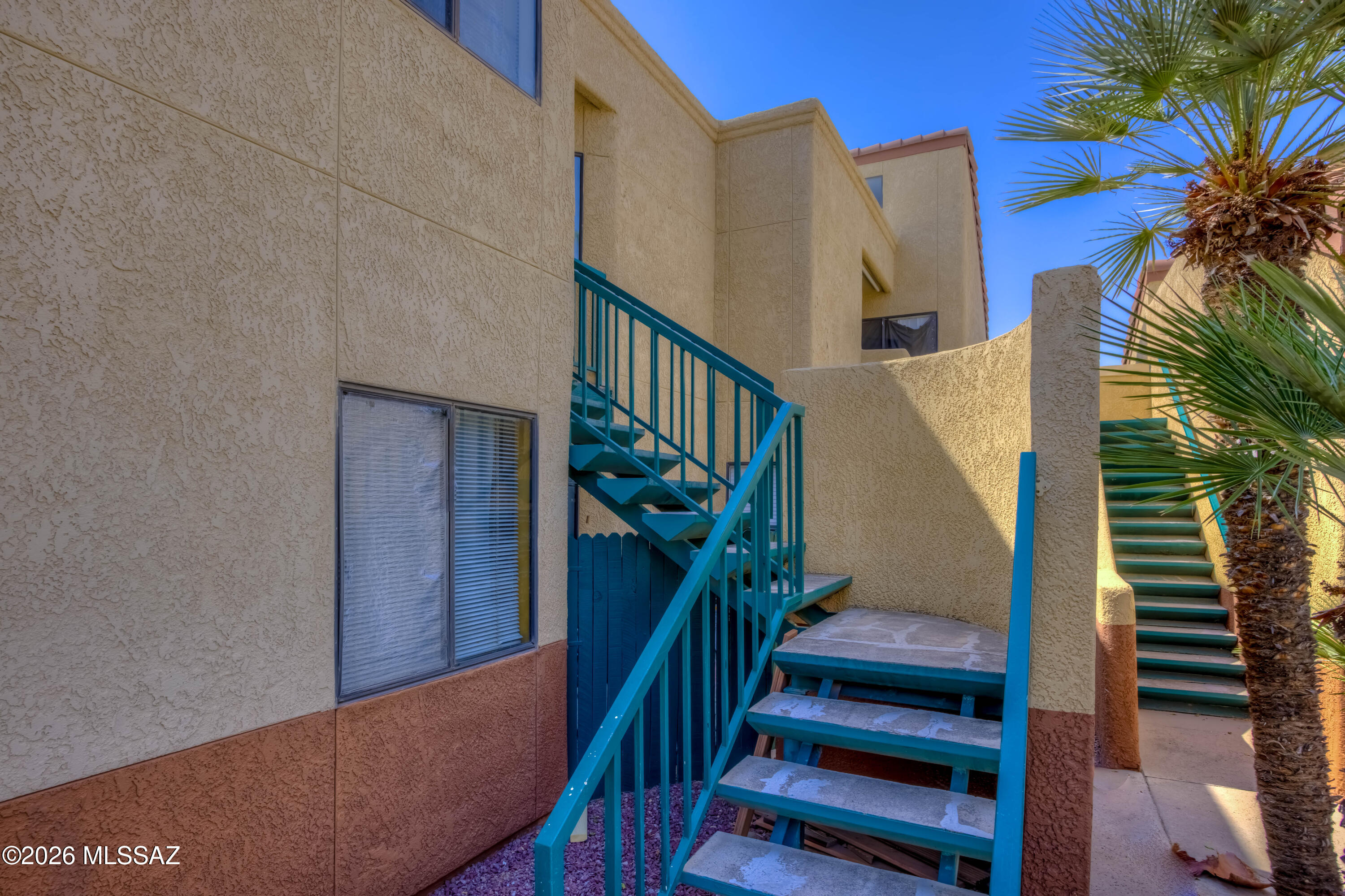 3690 N Country Club Road # 1010