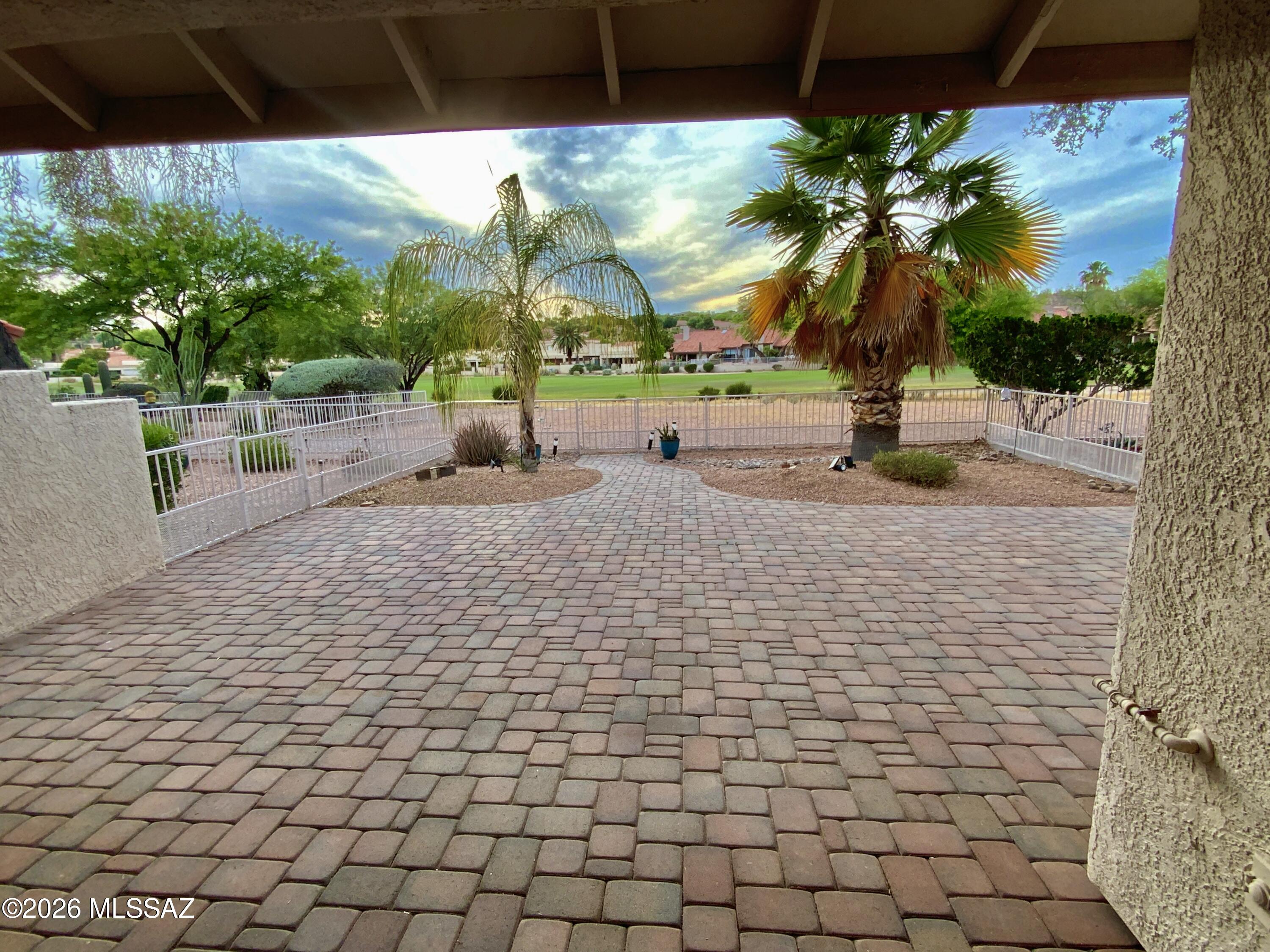 Tucson National Townhomes West II (1-81) - Residential