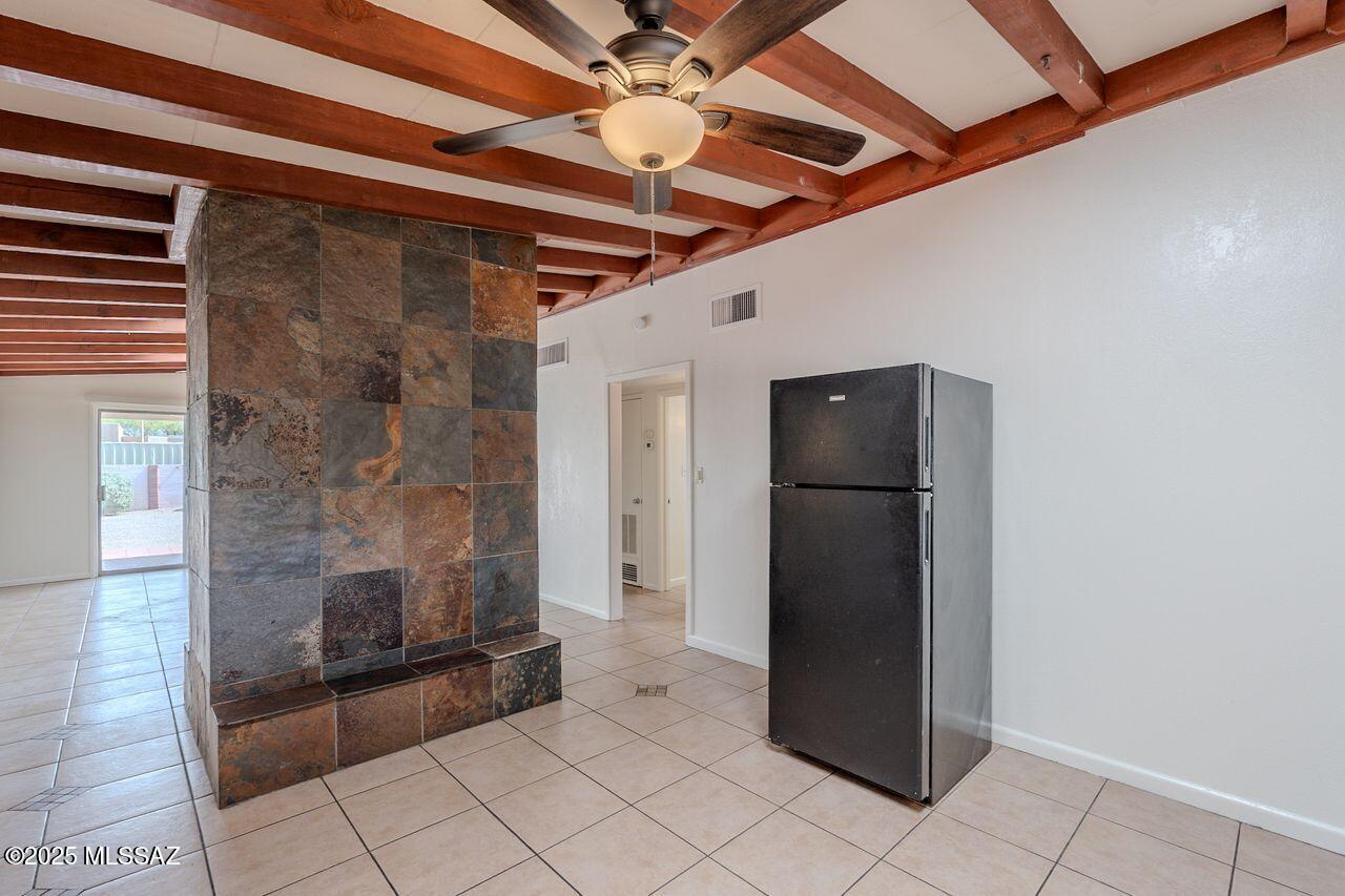 Cloverleaf Resub. - Residential