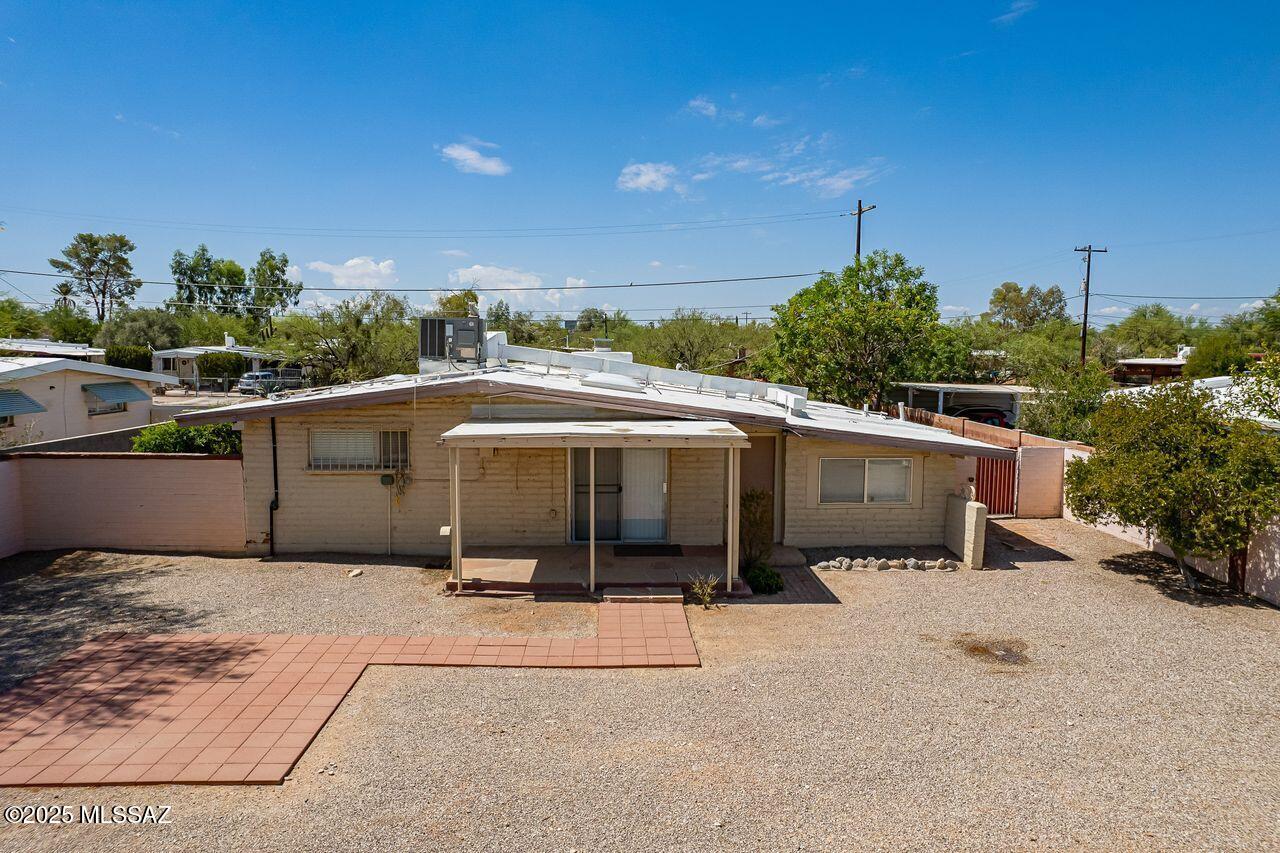 Cloverleaf Resub. - Residential