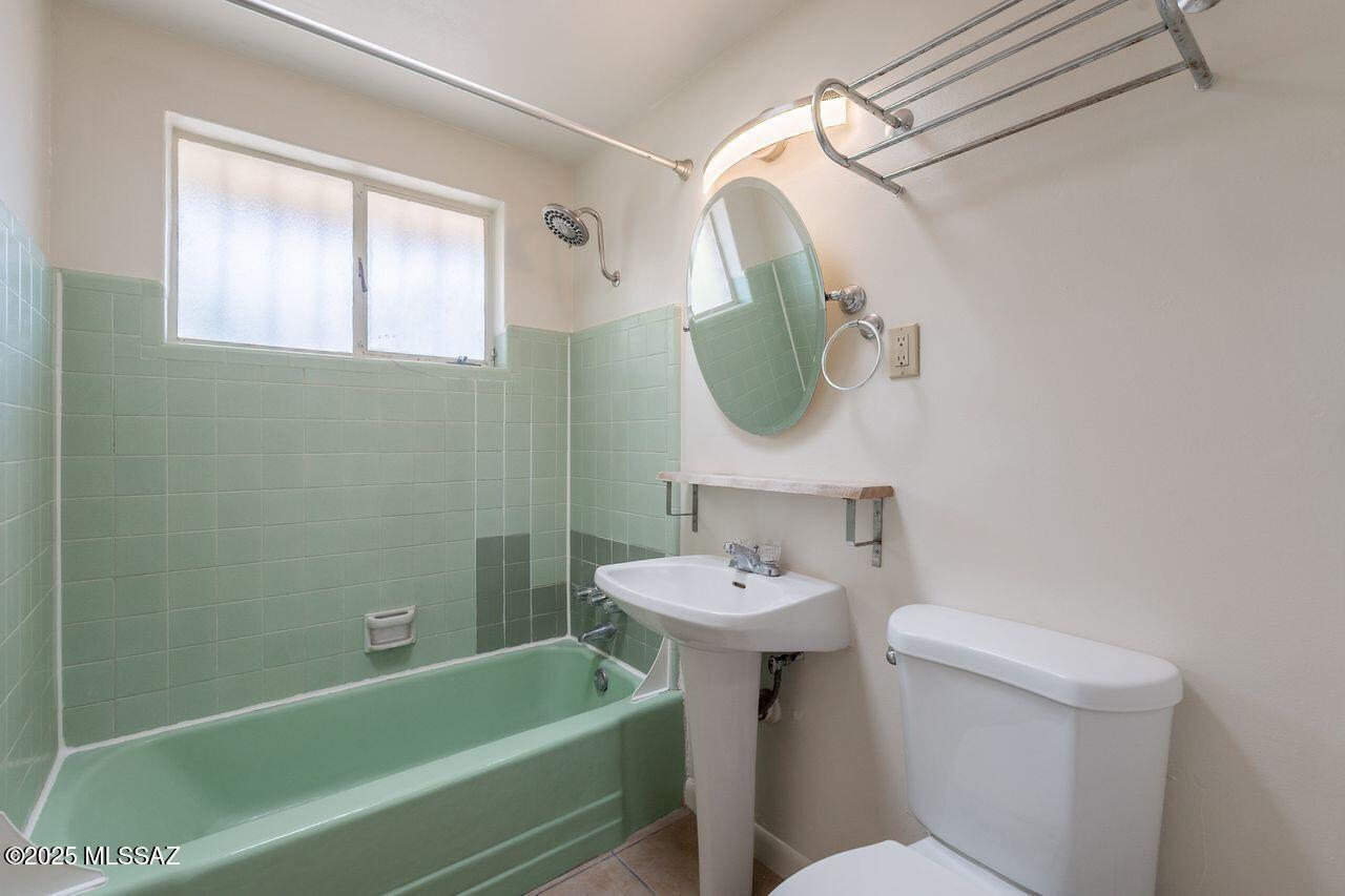 Cloverleaf Resub. - Residential