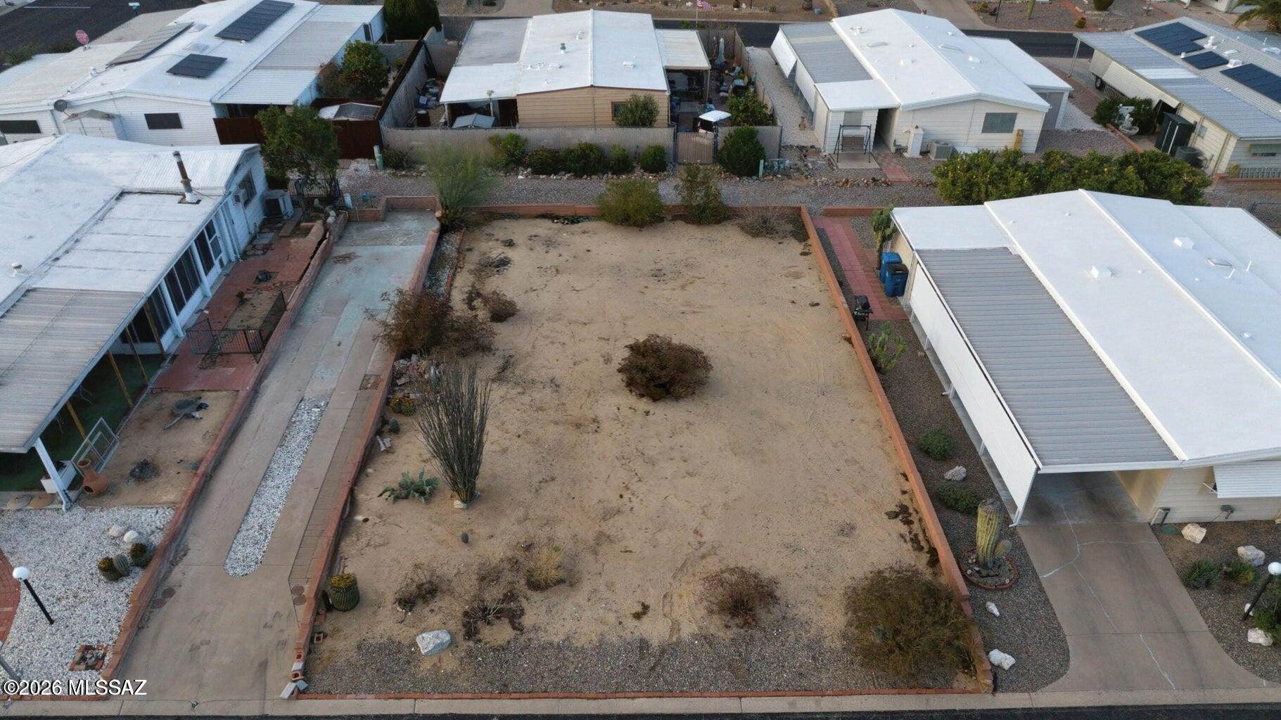 274 W Mora Drive 104