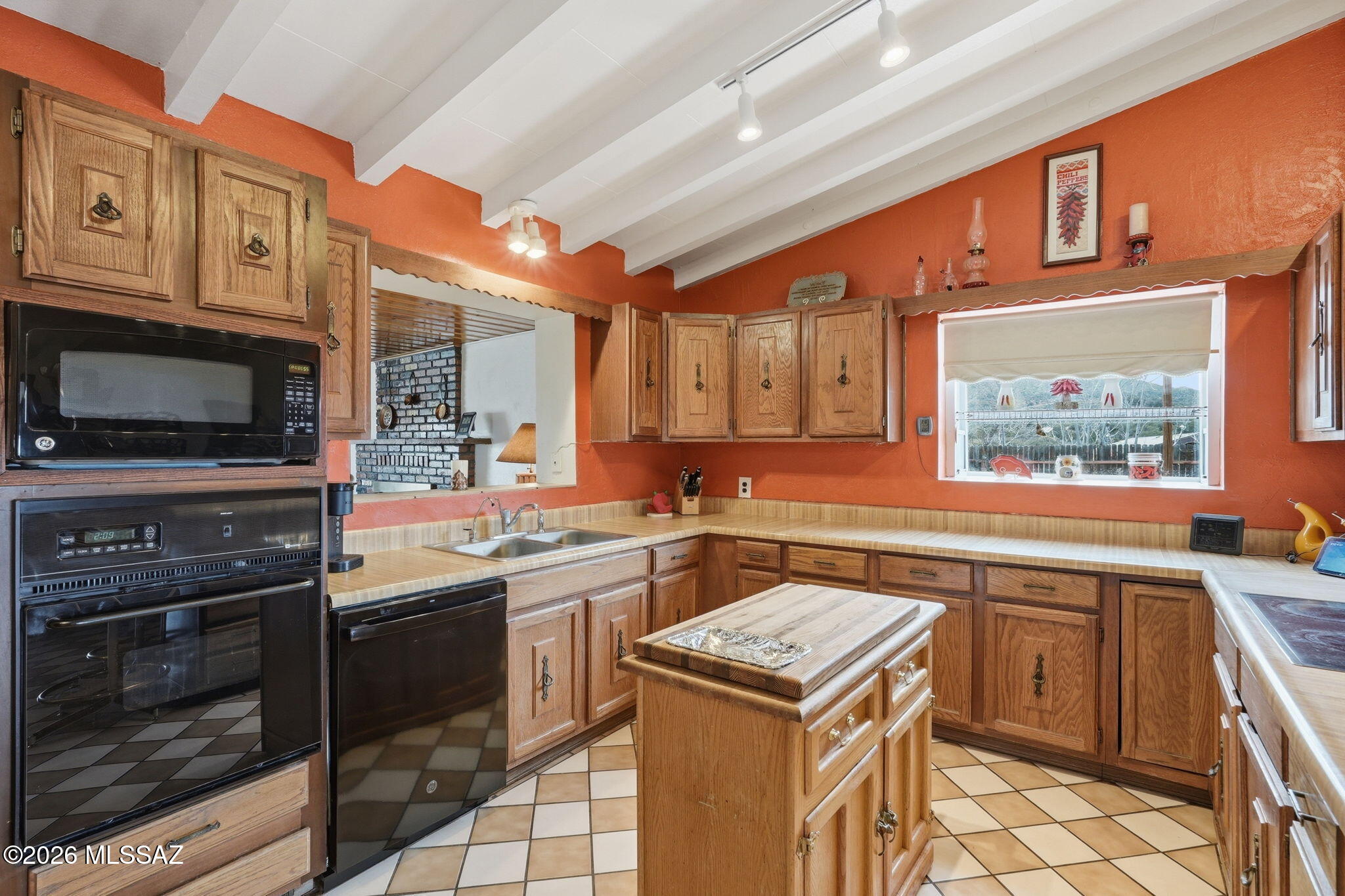 Holycross Canyon - Residential