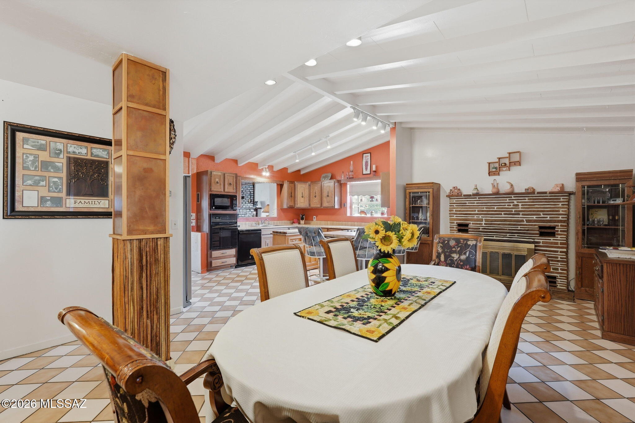 Holycross Canyon - Residential
