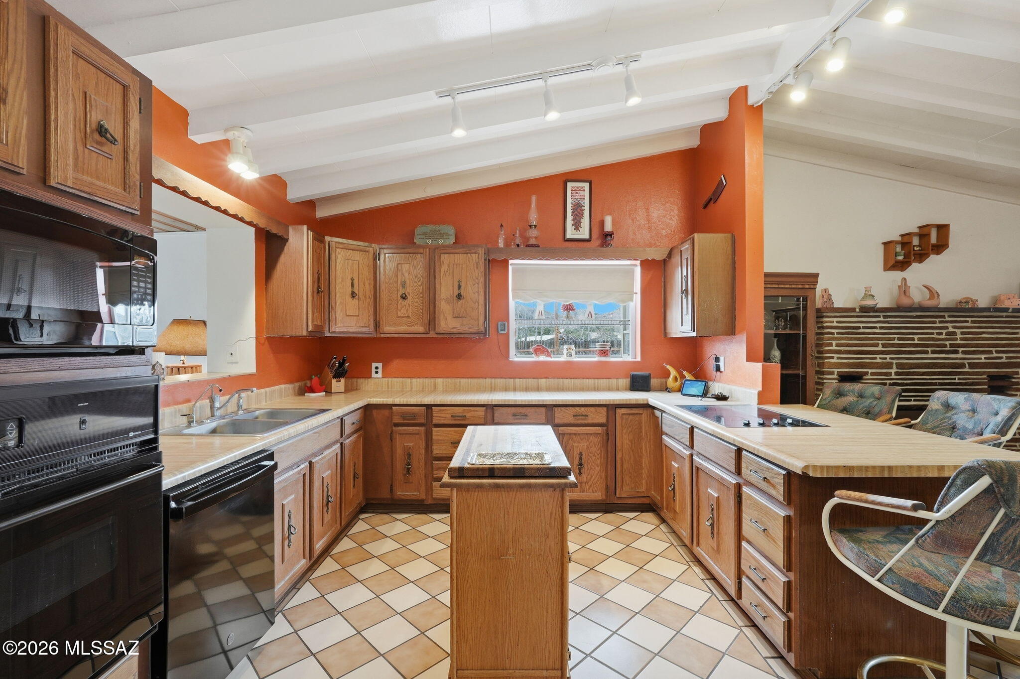 Holycross Canyon - Residential