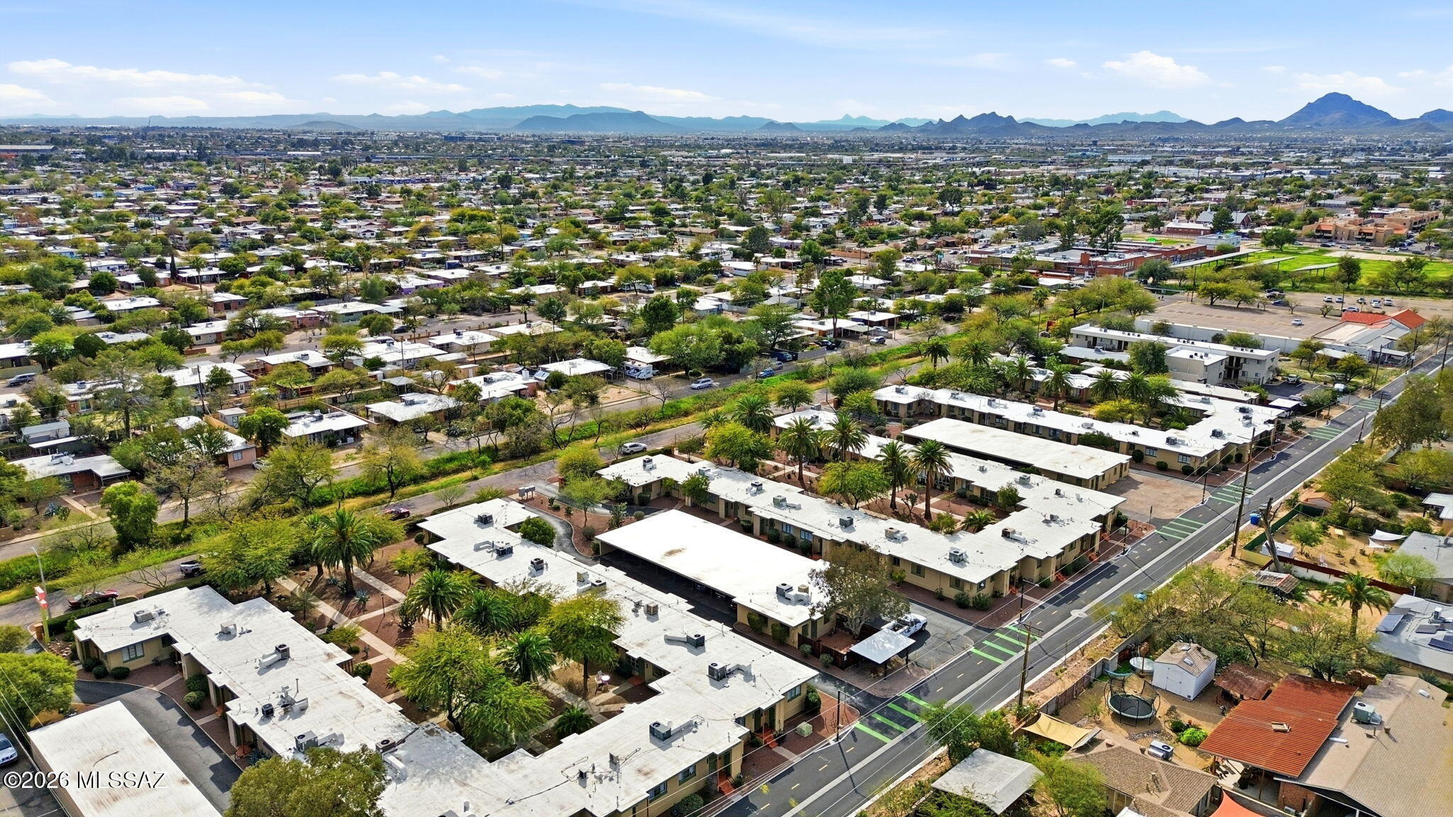 Country Club Manor Condos (1-51) - Residential