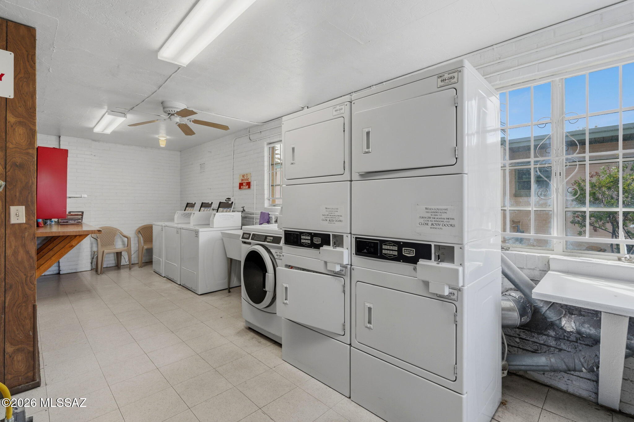 Country Club Manor Condos (1-51) - Residential