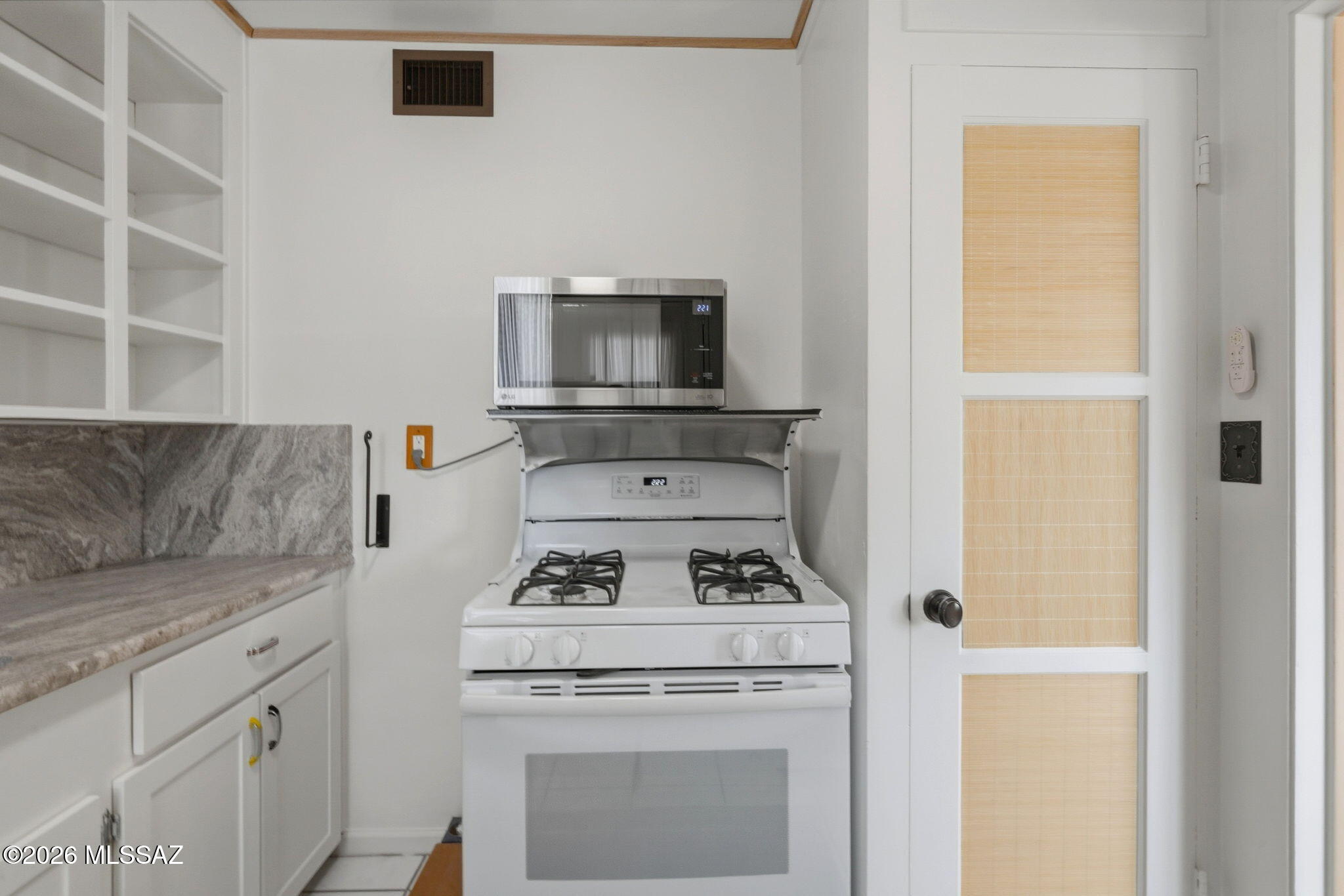 Country Club Manor Condos (1-51) - Residential