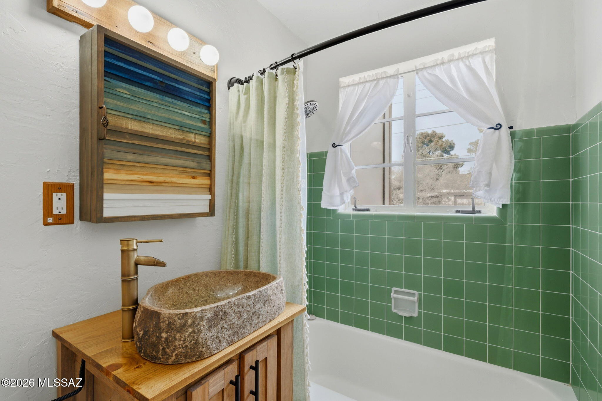 Country Club Manor Condos (1-51) - Residential