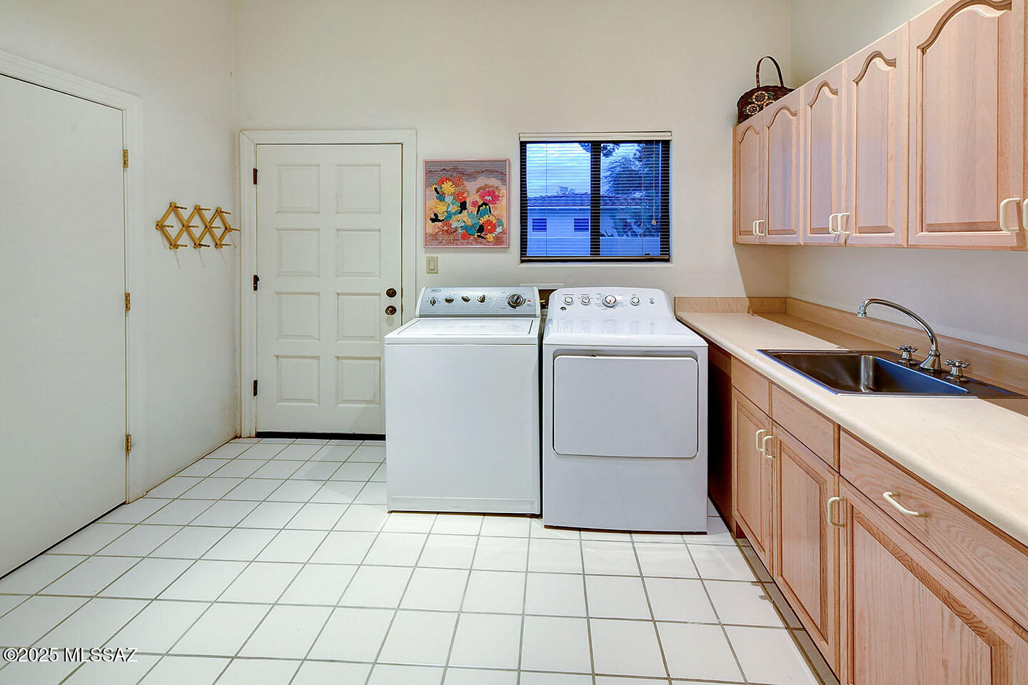 Country Club Estates NO. 1 - Residential
