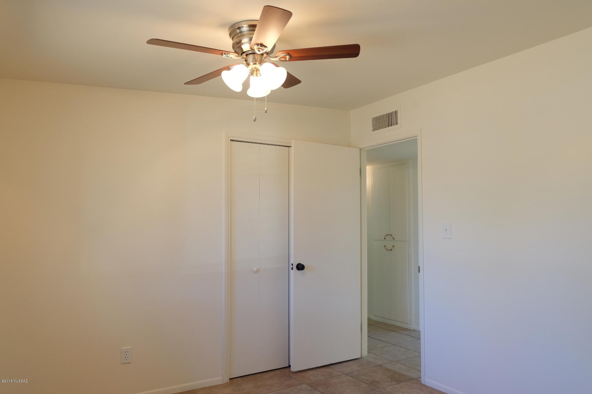 Silver Shadows Estates - Residential Lease