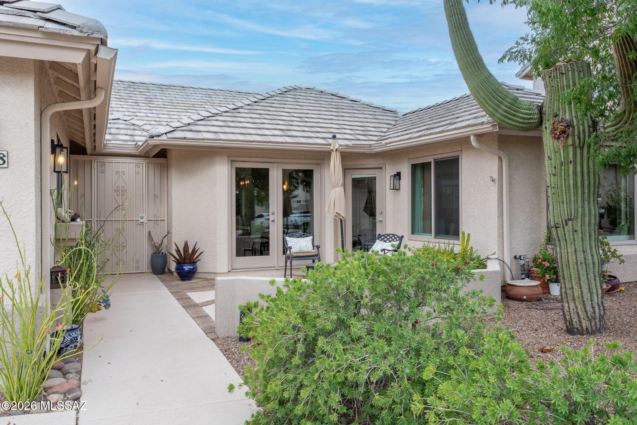 1138 W Masters Circle W