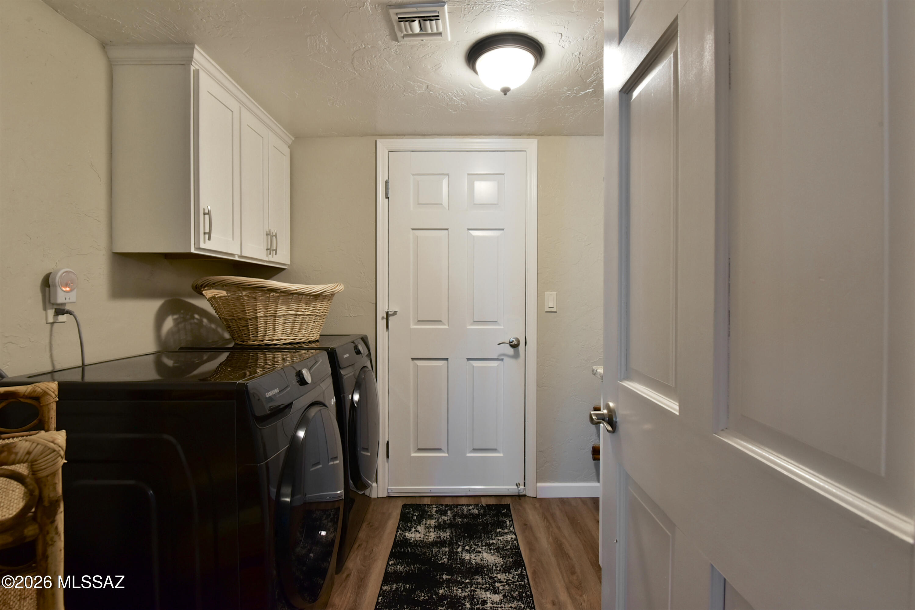 Masters Hill (1-50) - Residential